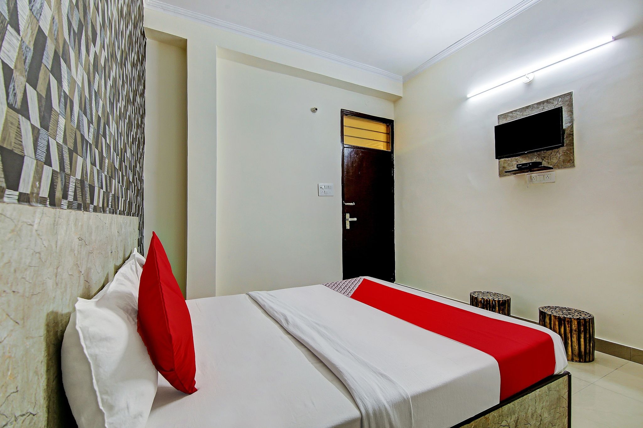 Hotel O SKY INN Classic 2