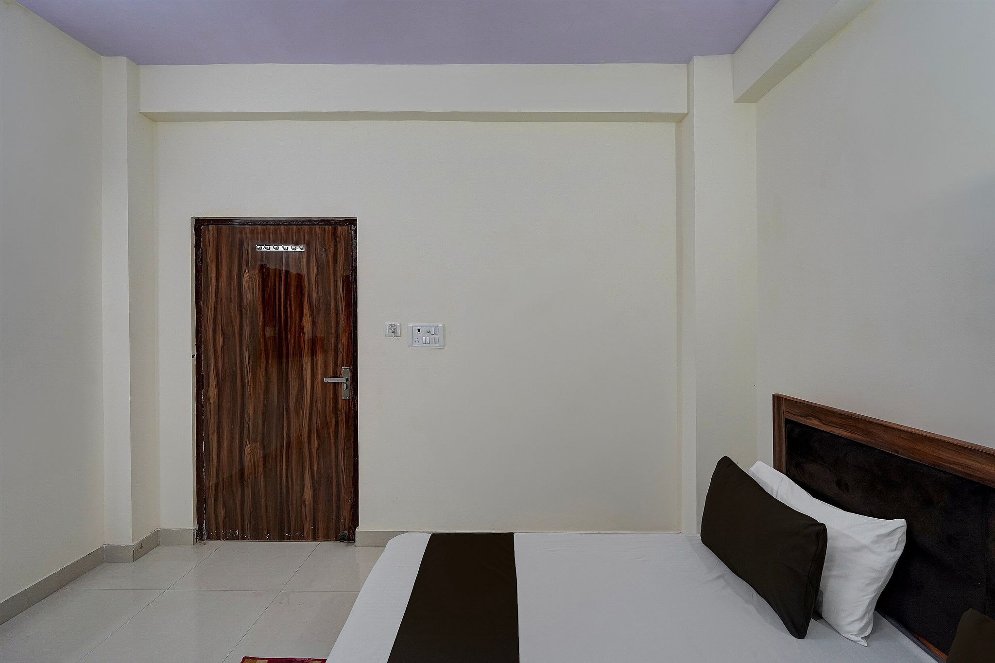 Hotel O Rohan Guest house Classic 16