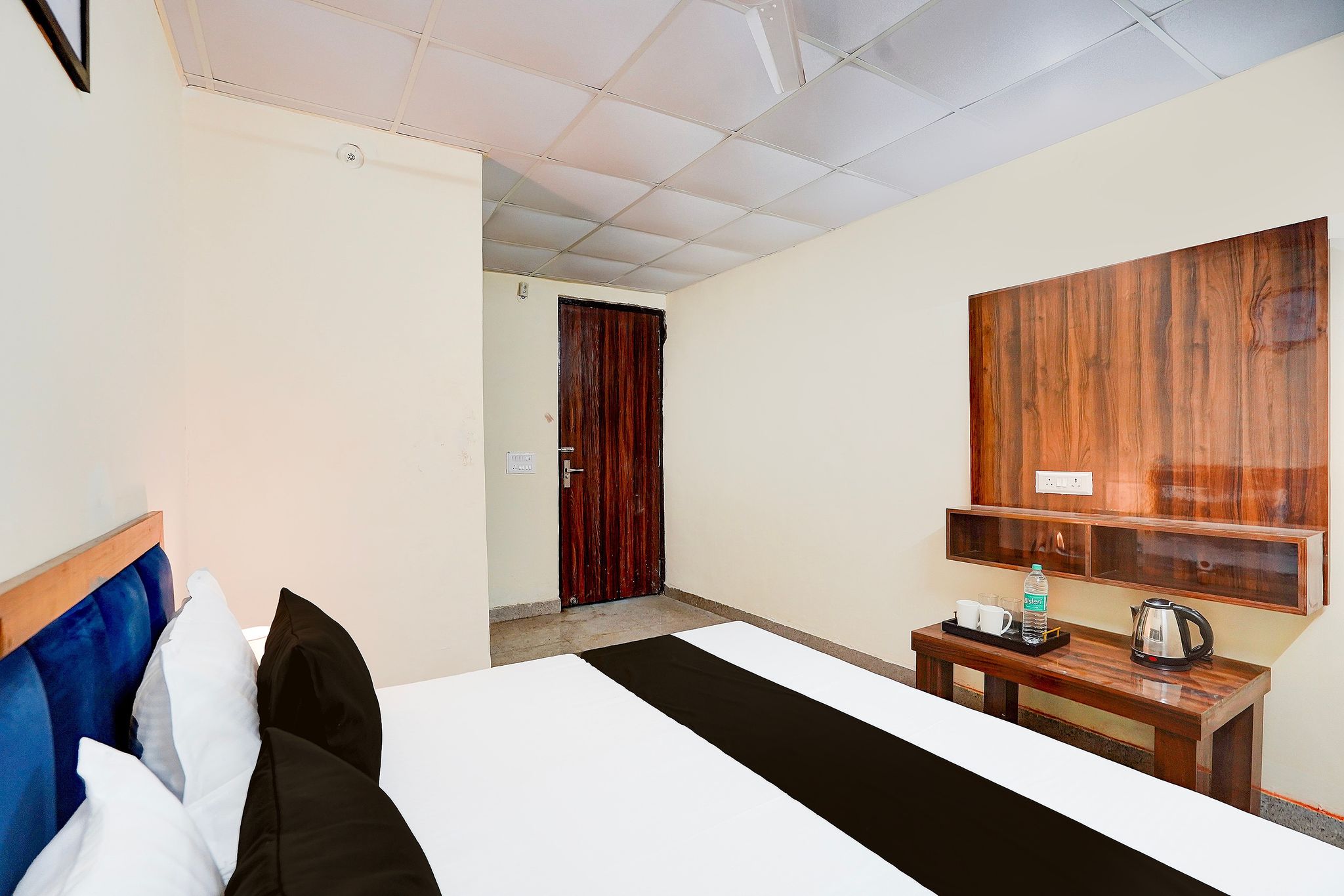 Hotel O Crystal Inn Classic 14