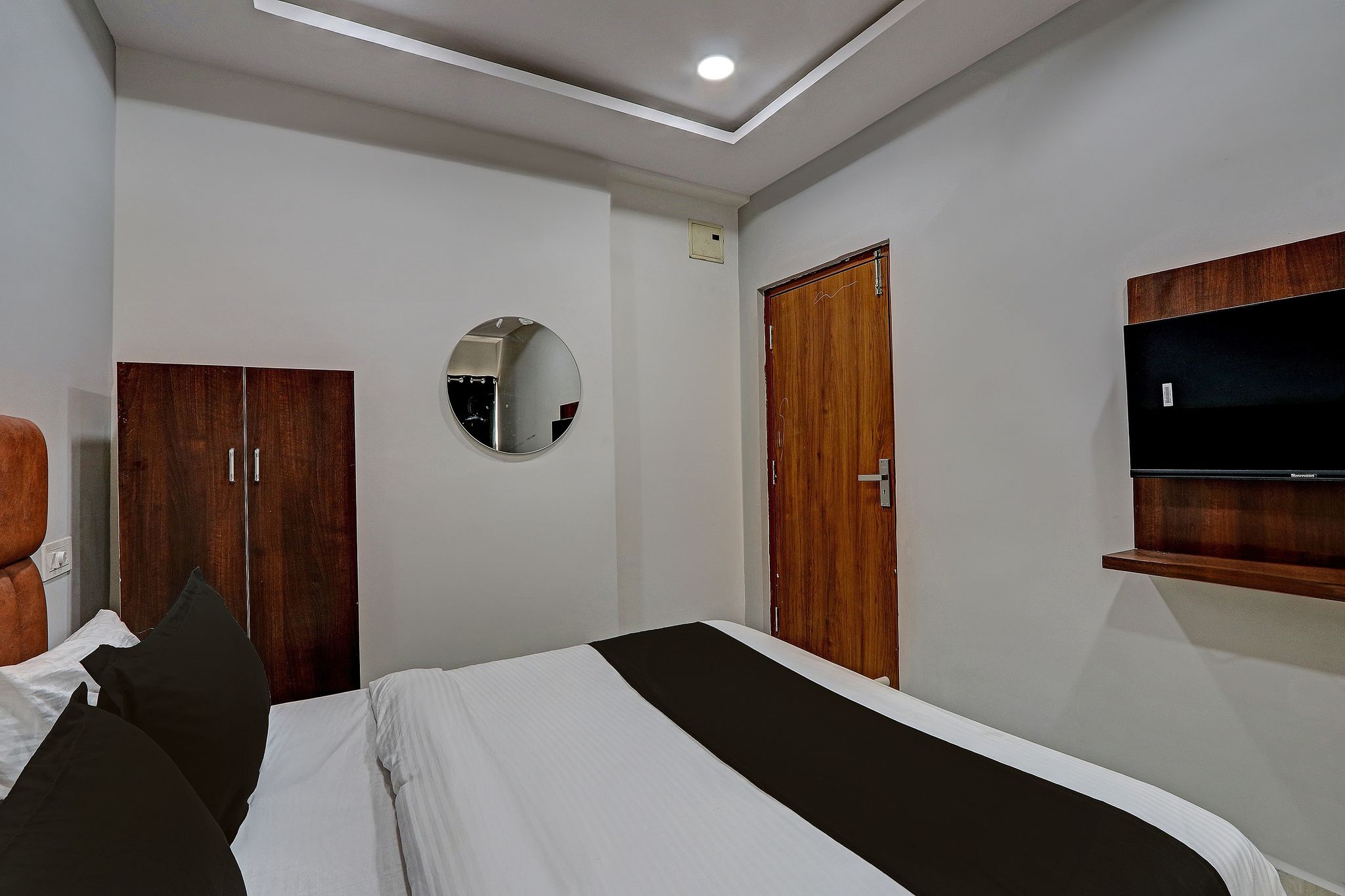 Hotel O Lavish Tranquil Classic 8