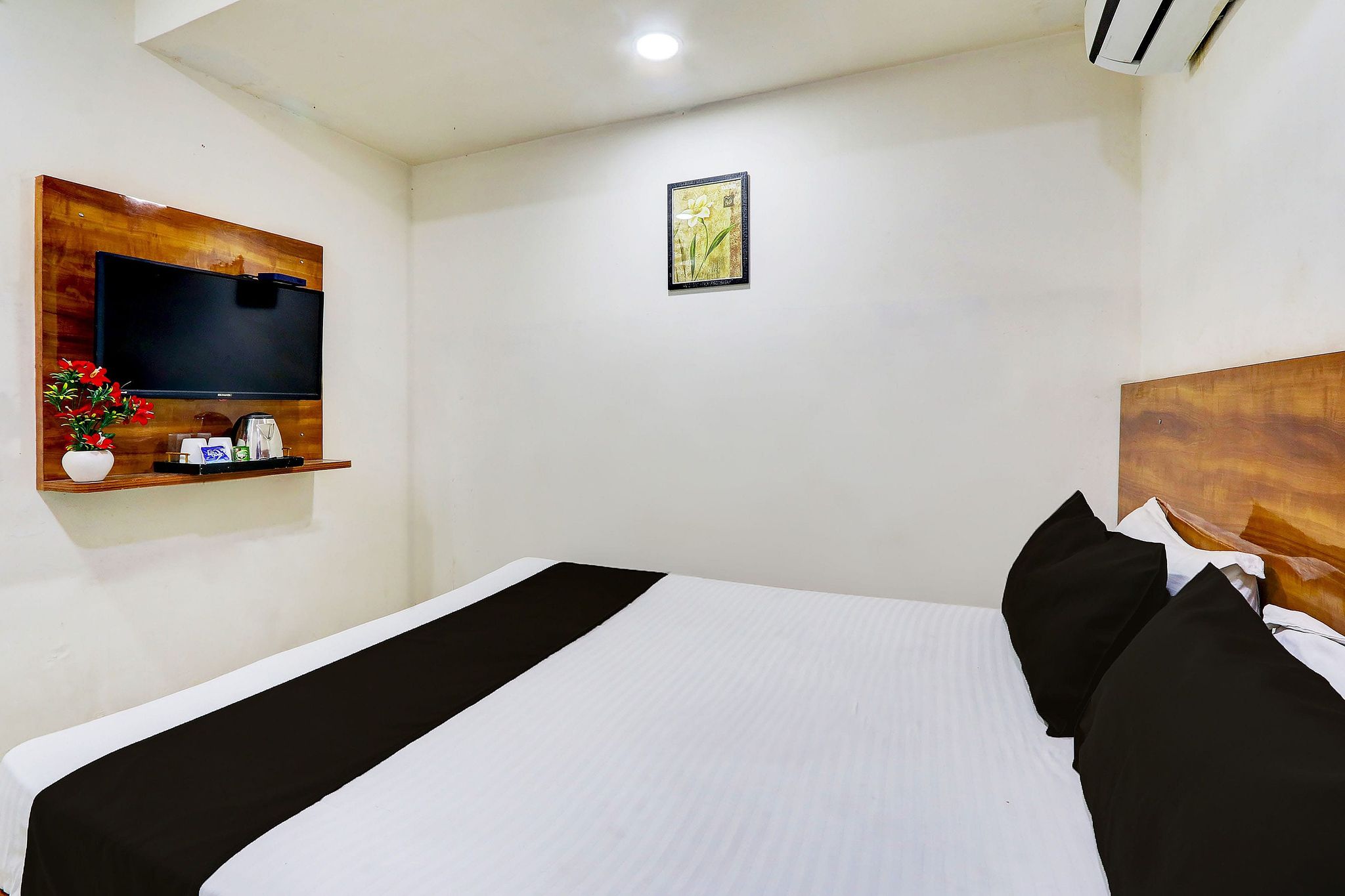 Hotel O Hotel New Hitech Inn Classic 4