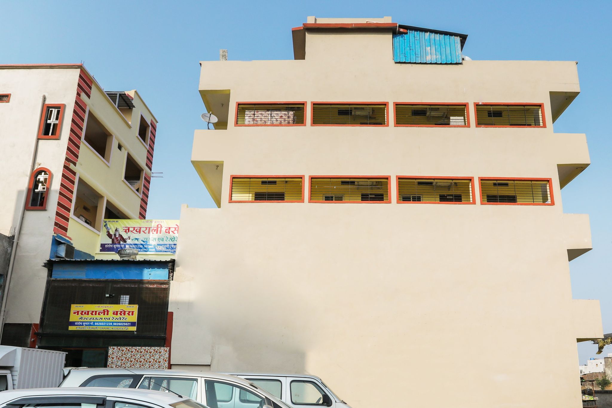 Hotel O Nakhrali Basera