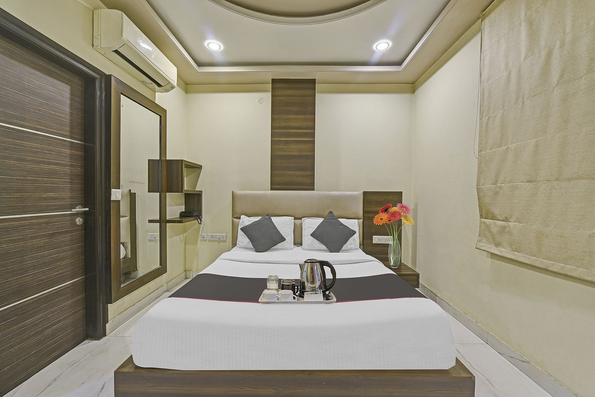 Townhouse Hotel Tatva