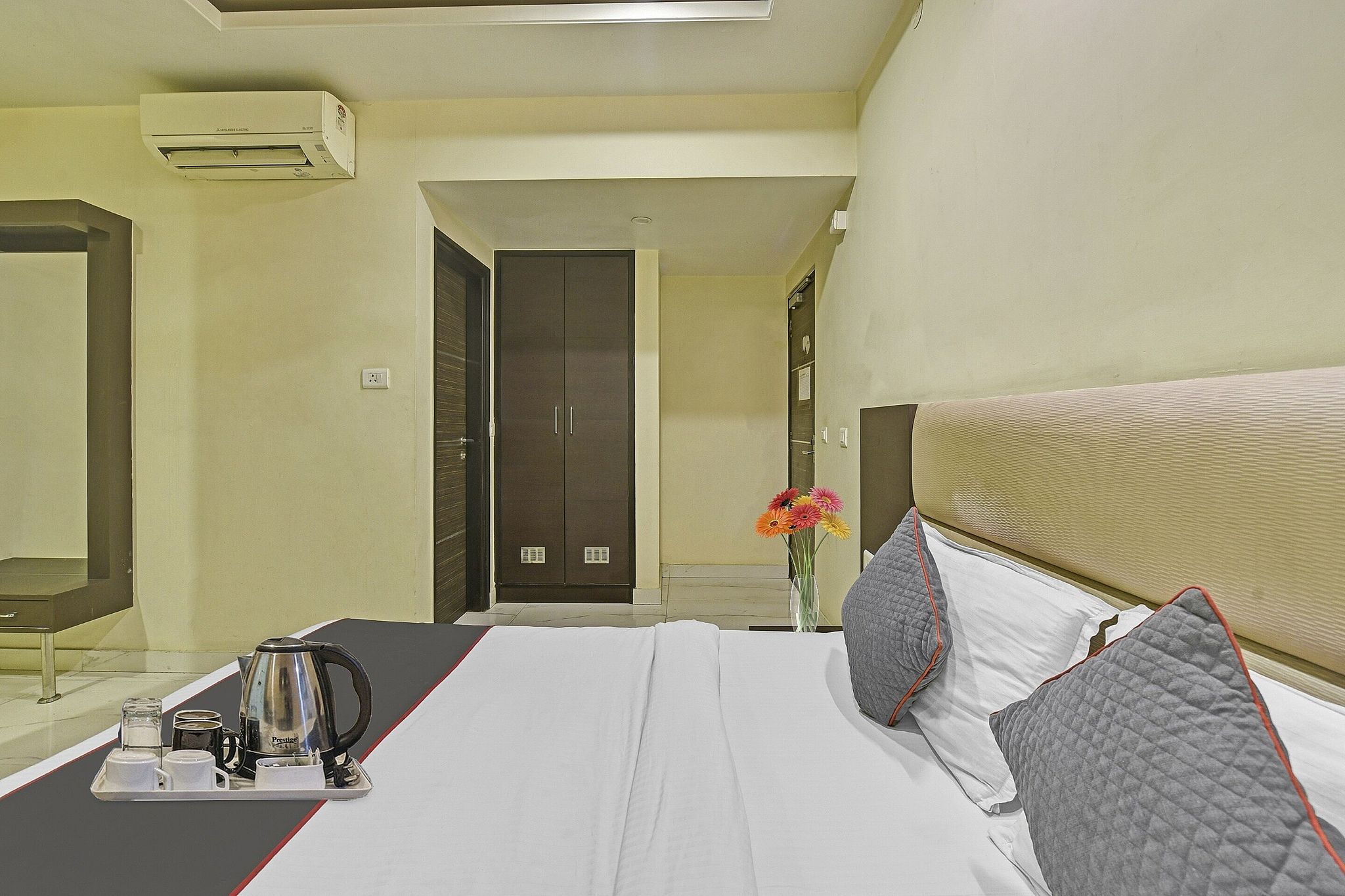 Townhouse Hotel Tatva