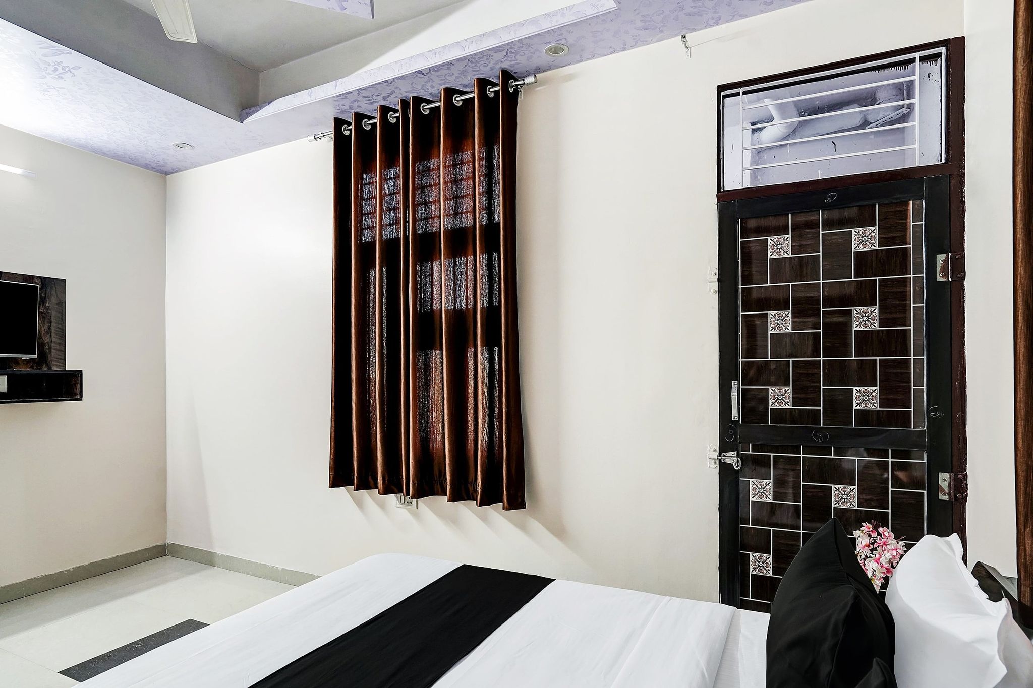 Hotel O Rudra palace Classic 8