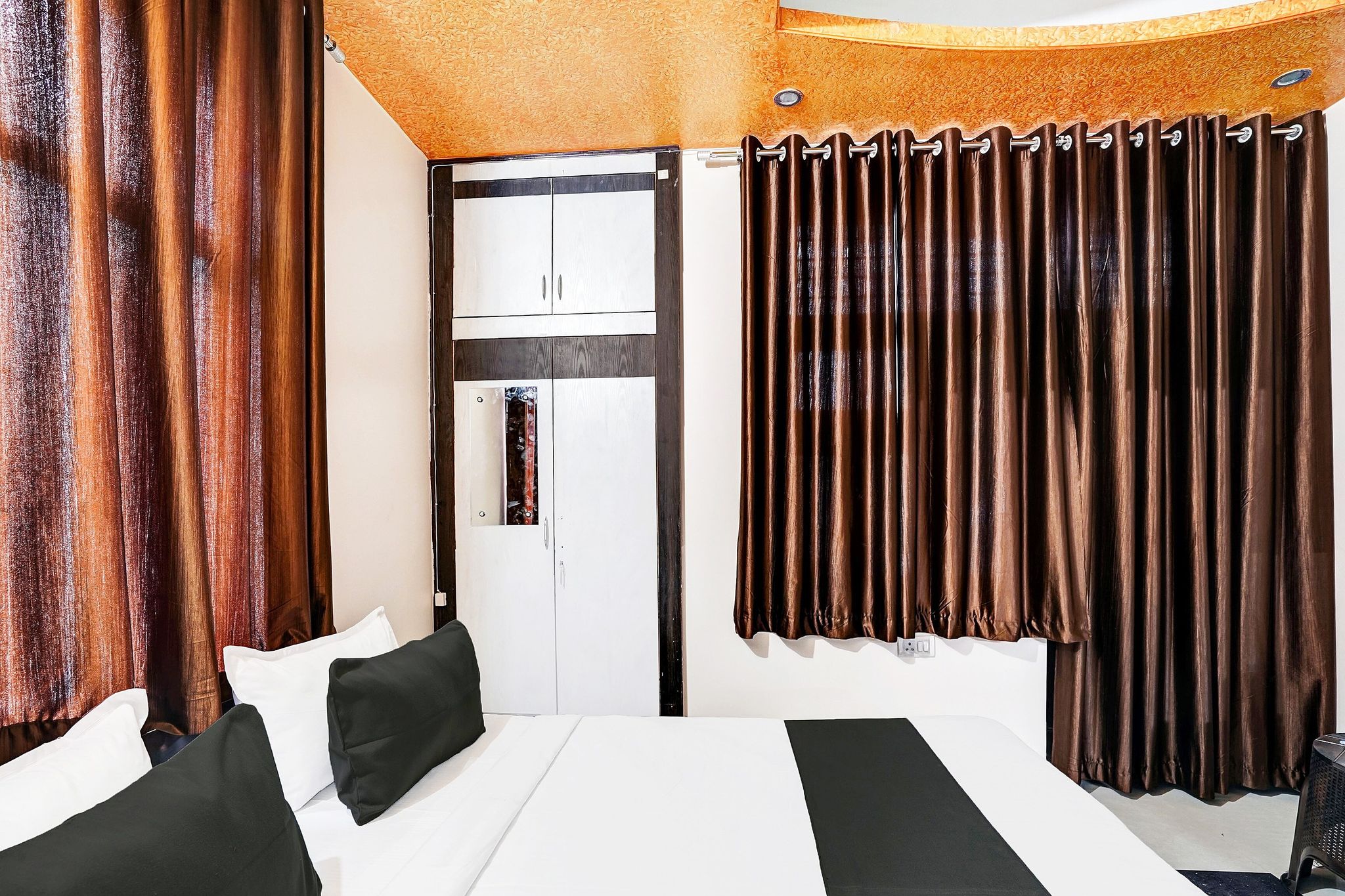 Hotel O Rudra palace Classic 13