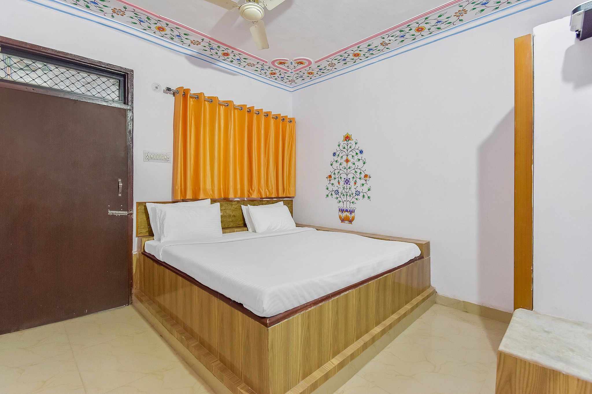 OYO Hotel Star Guest House Classic 16