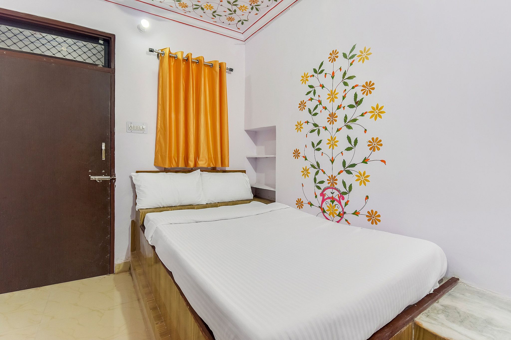 OYO Hotel Star Guest House Classic 14