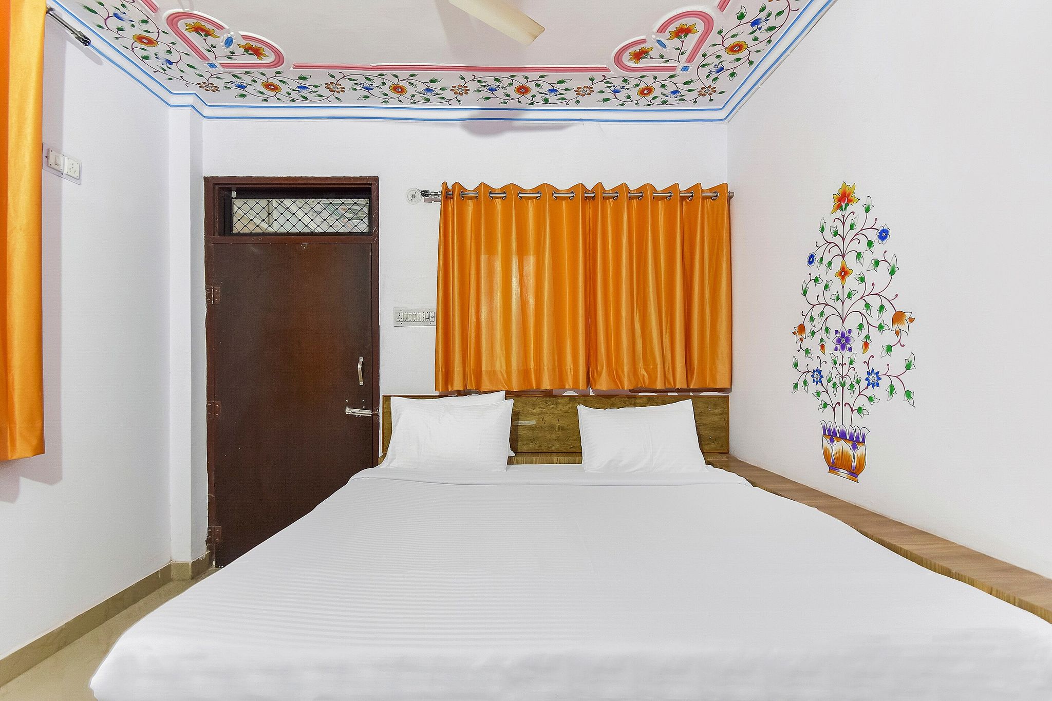 OYO Hotel Star Guest House Classic 4