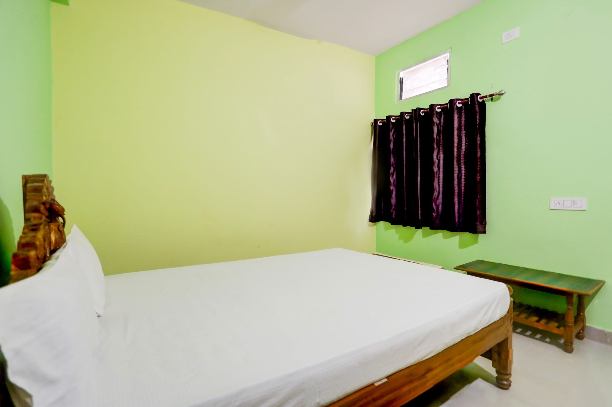 Hotel O Holiday Hotel Classic 9