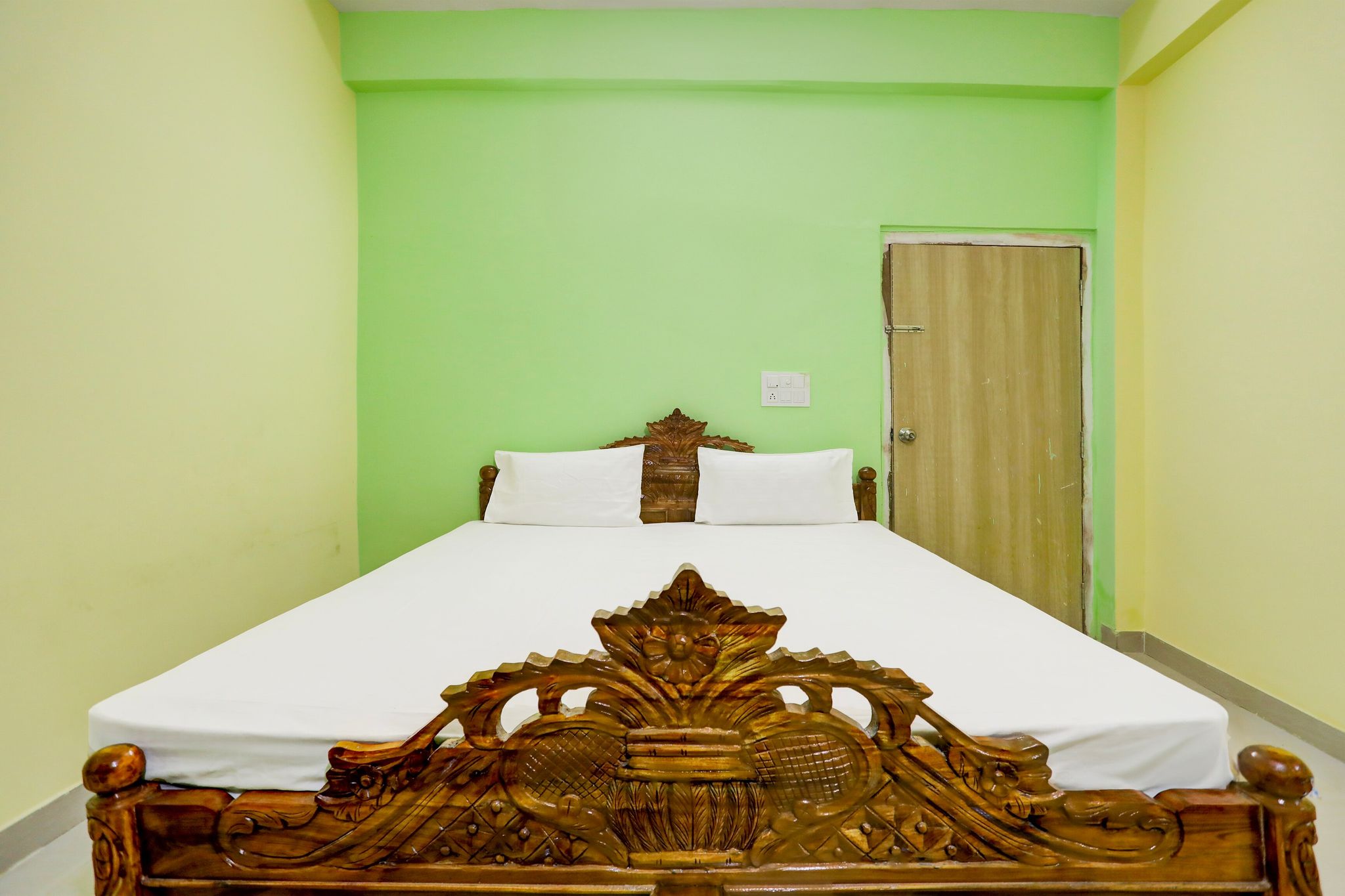 Hotel O Holiday Hotel Classic 5