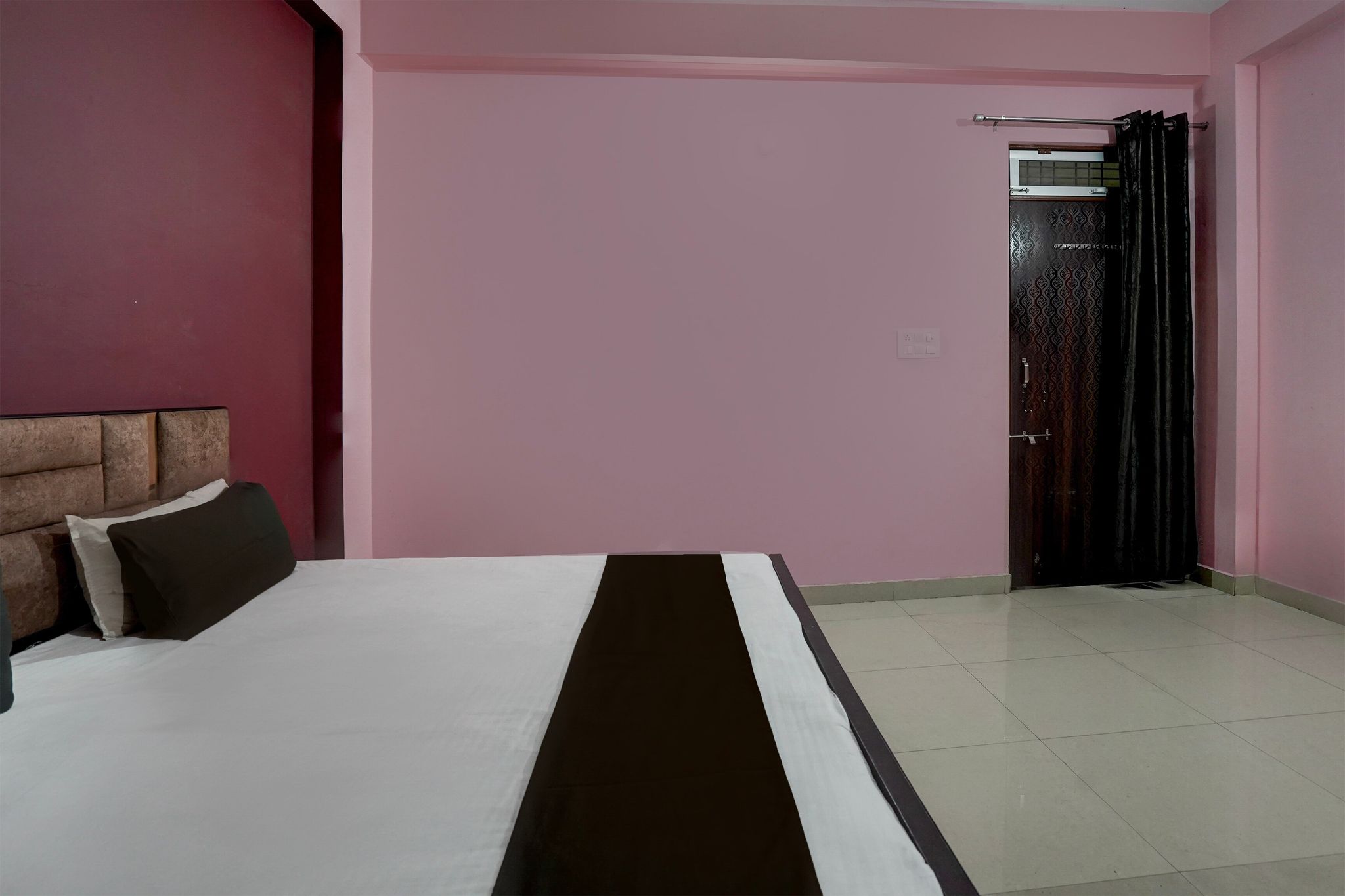 Hotel O A K Hotel and restaurant Classic 12