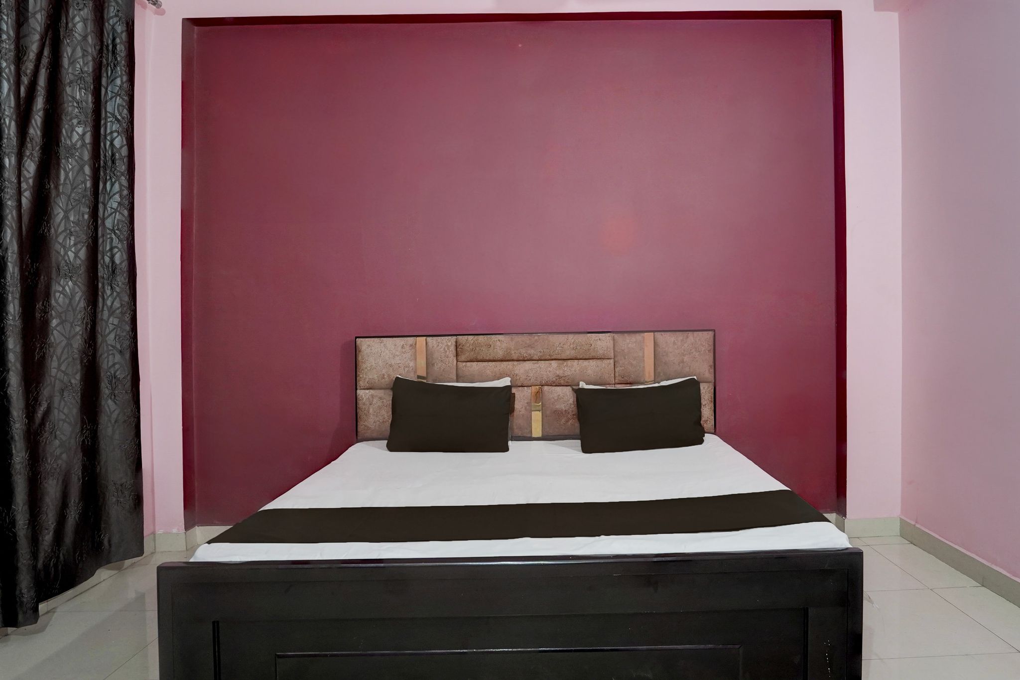 Hotel O A K Hotel and restaurant Classic 9