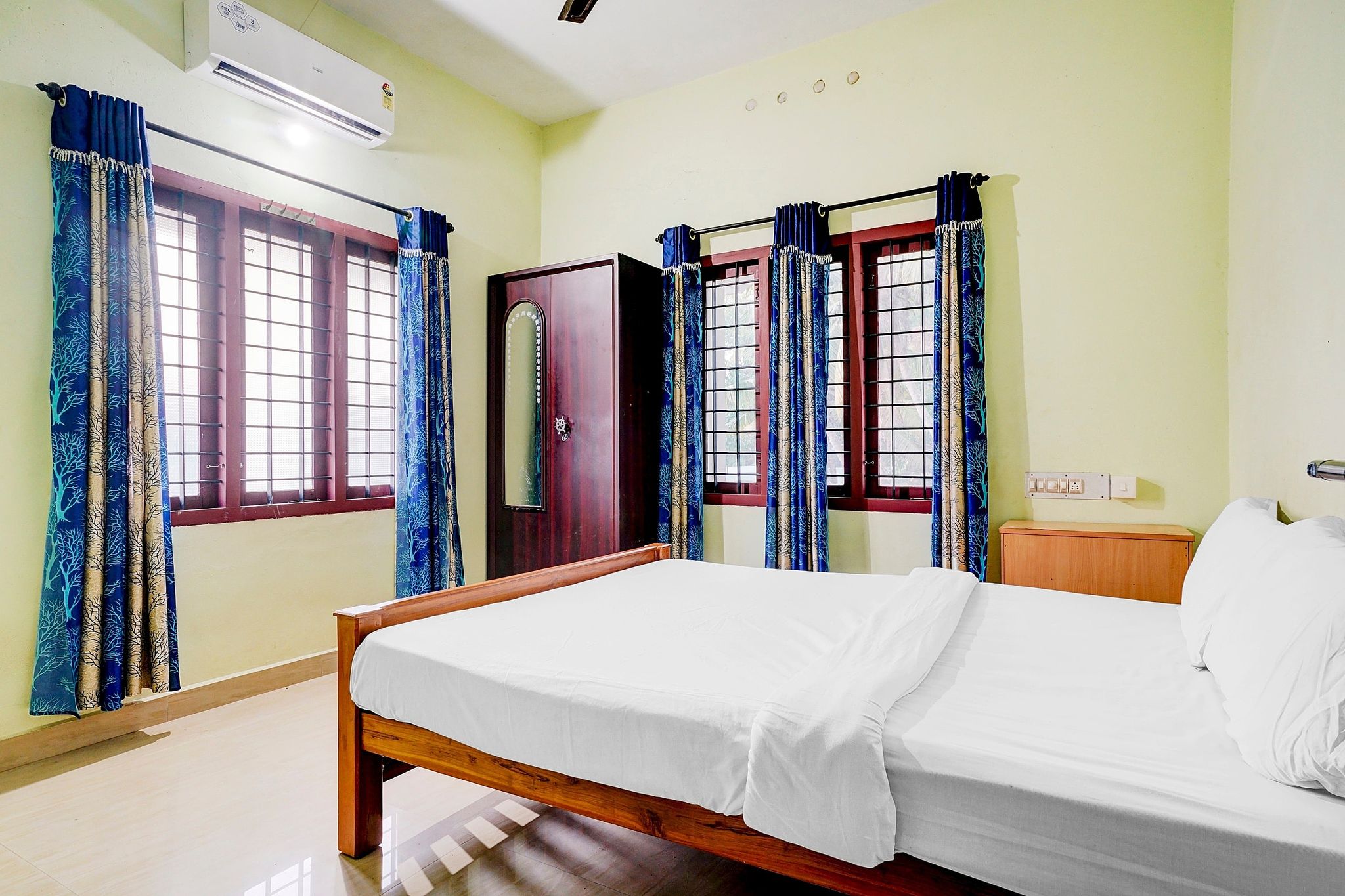 Hotel O Nettoor Near Lakeshore Hospital Classic 5