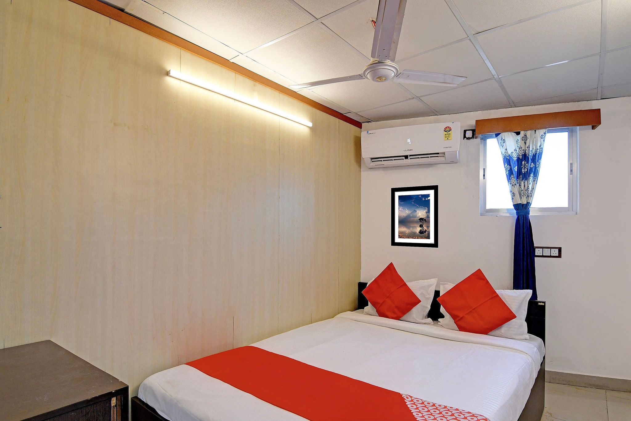 OYO 817128 Jalan Regency Deluxe 3