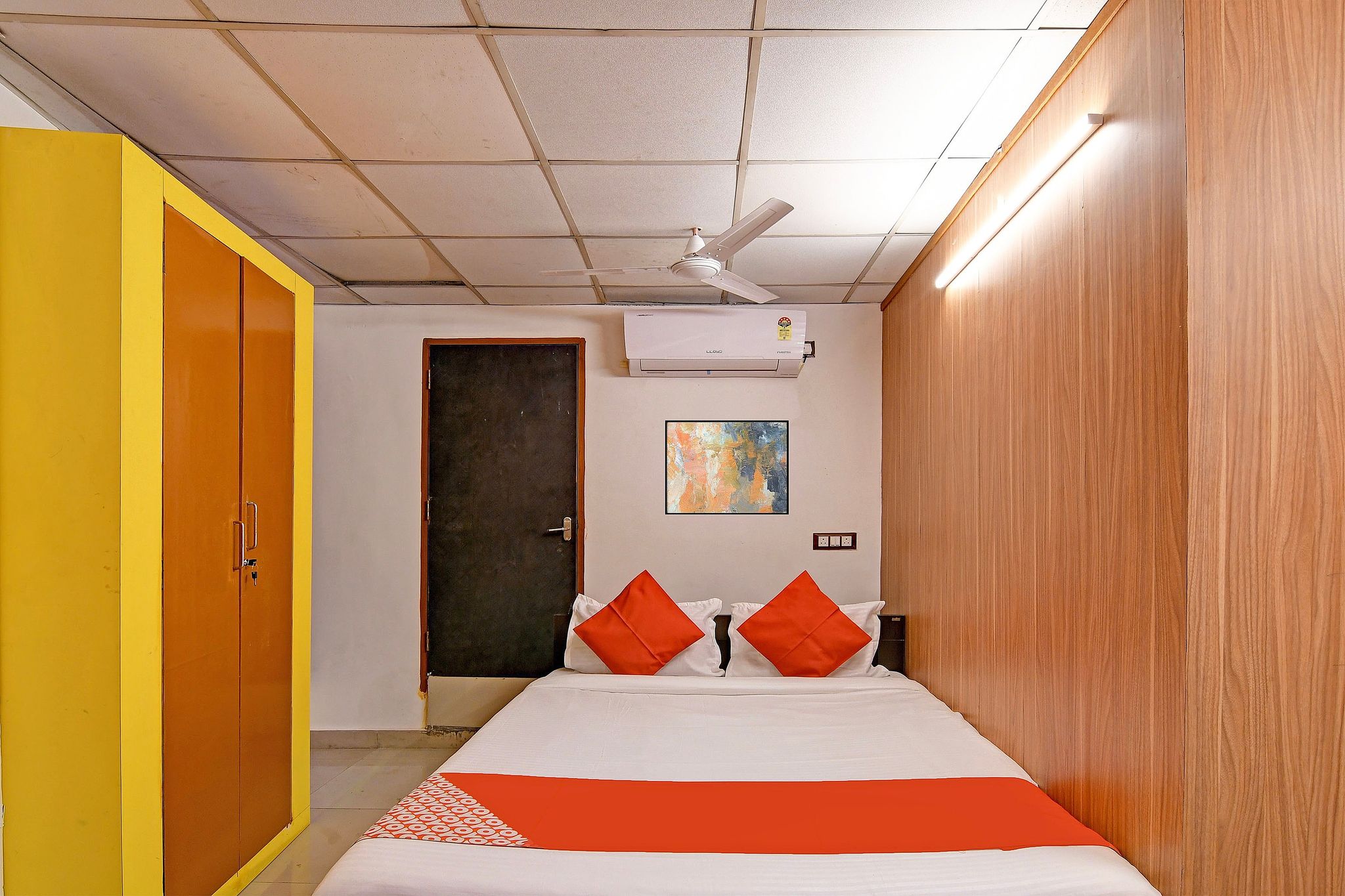 OYO 817128 Jalan Regency Deluxe 13