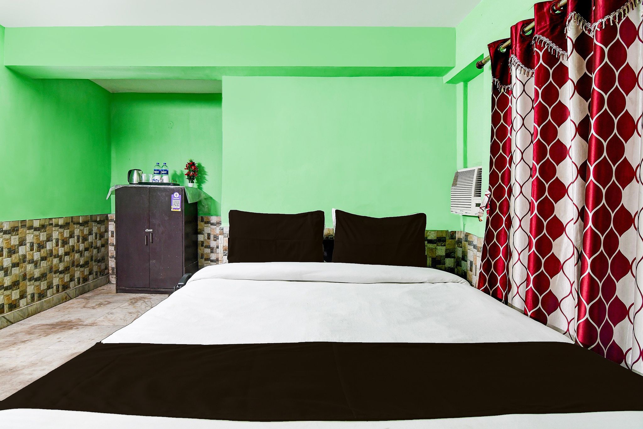 Hotel O S.M Guest House Classic 11