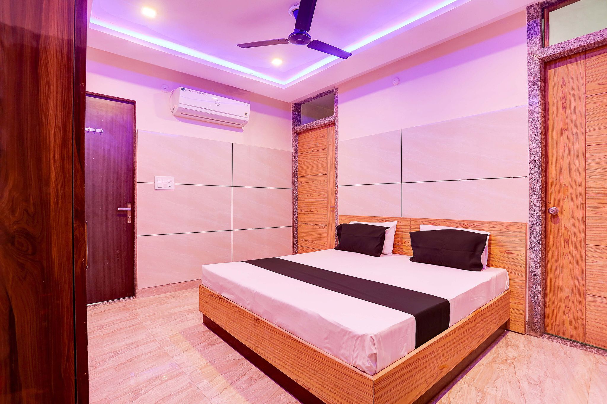 Hotel O 7 Classic 11