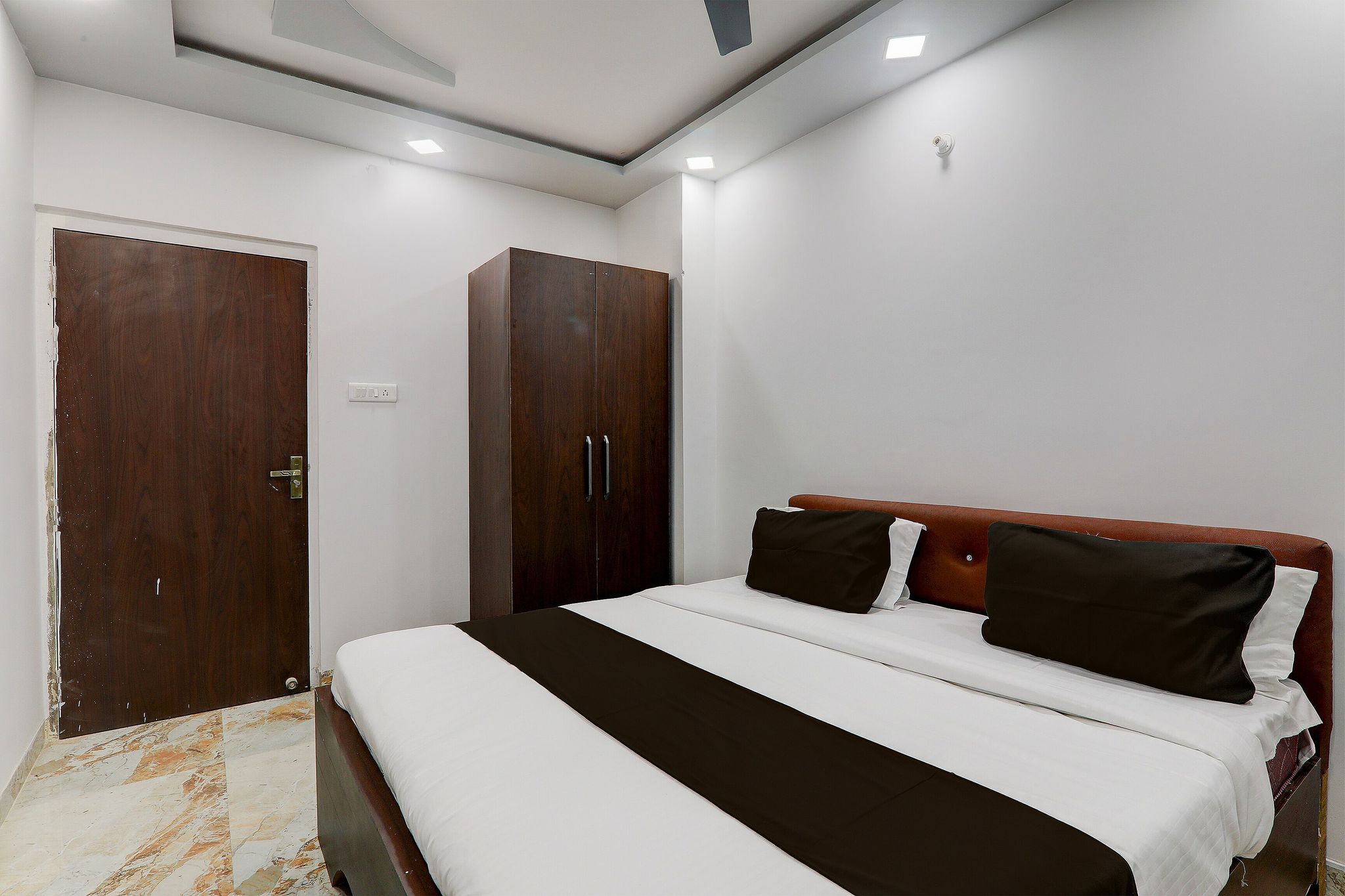 Super Hotel O by OYO Star Inn Hotel Classic 10