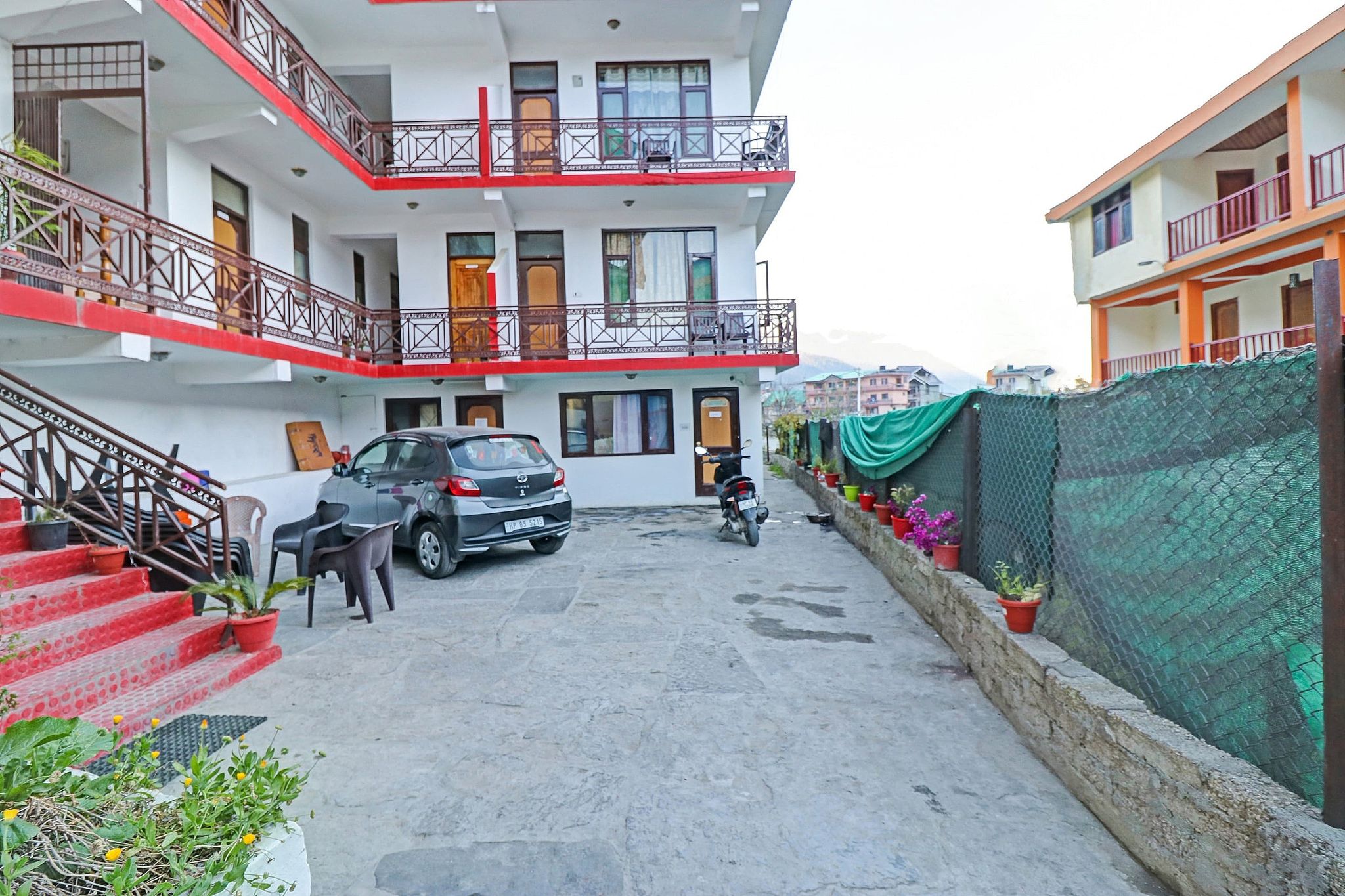Hotel O Sasvat Cottages