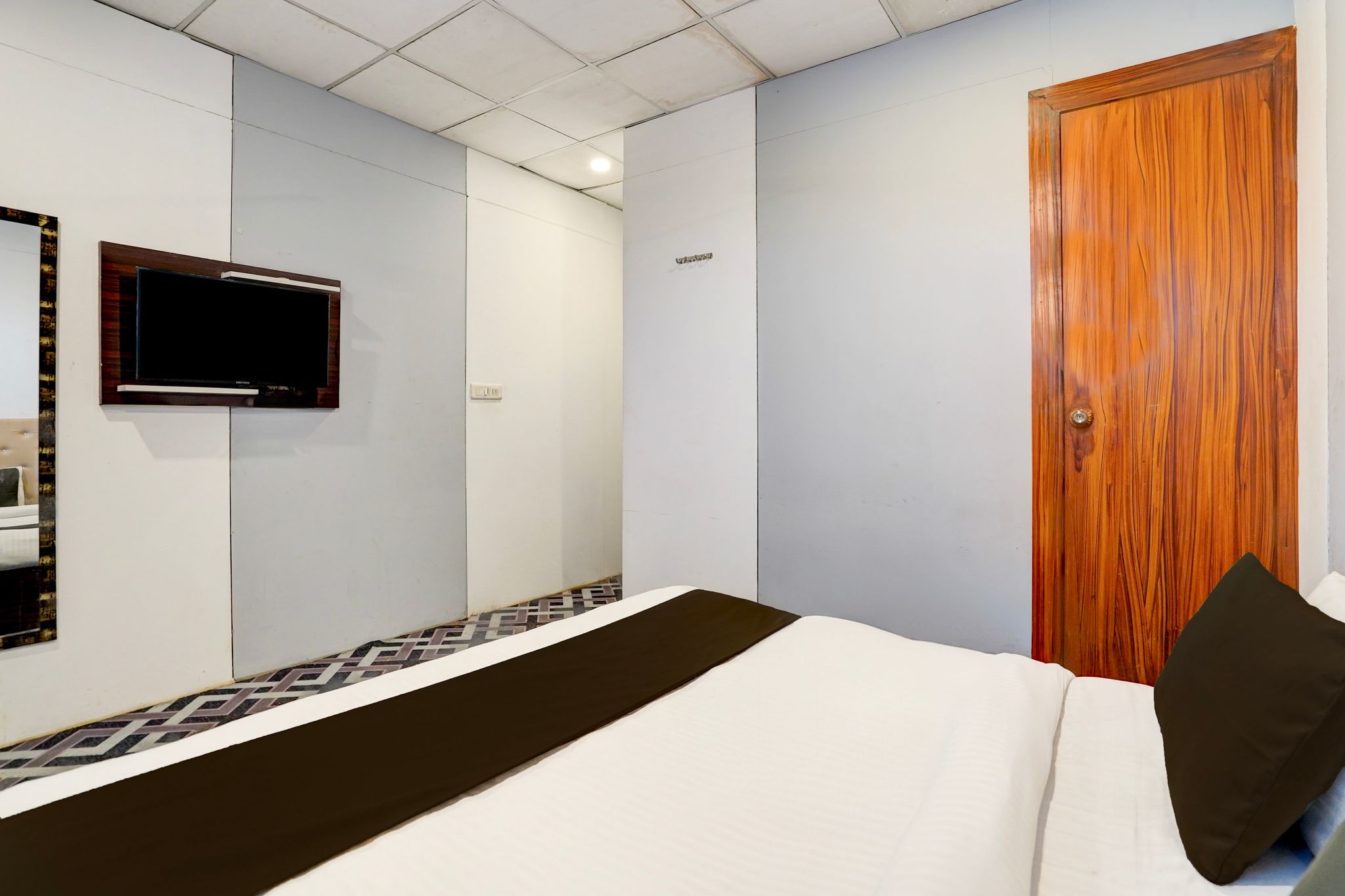 HOTEL O HAVEN Radha Govind Bus Station Meerut Hotel Price Reviews hotel-o-haven-radha-govind-bus-station-meerut-hotel-price-reviews