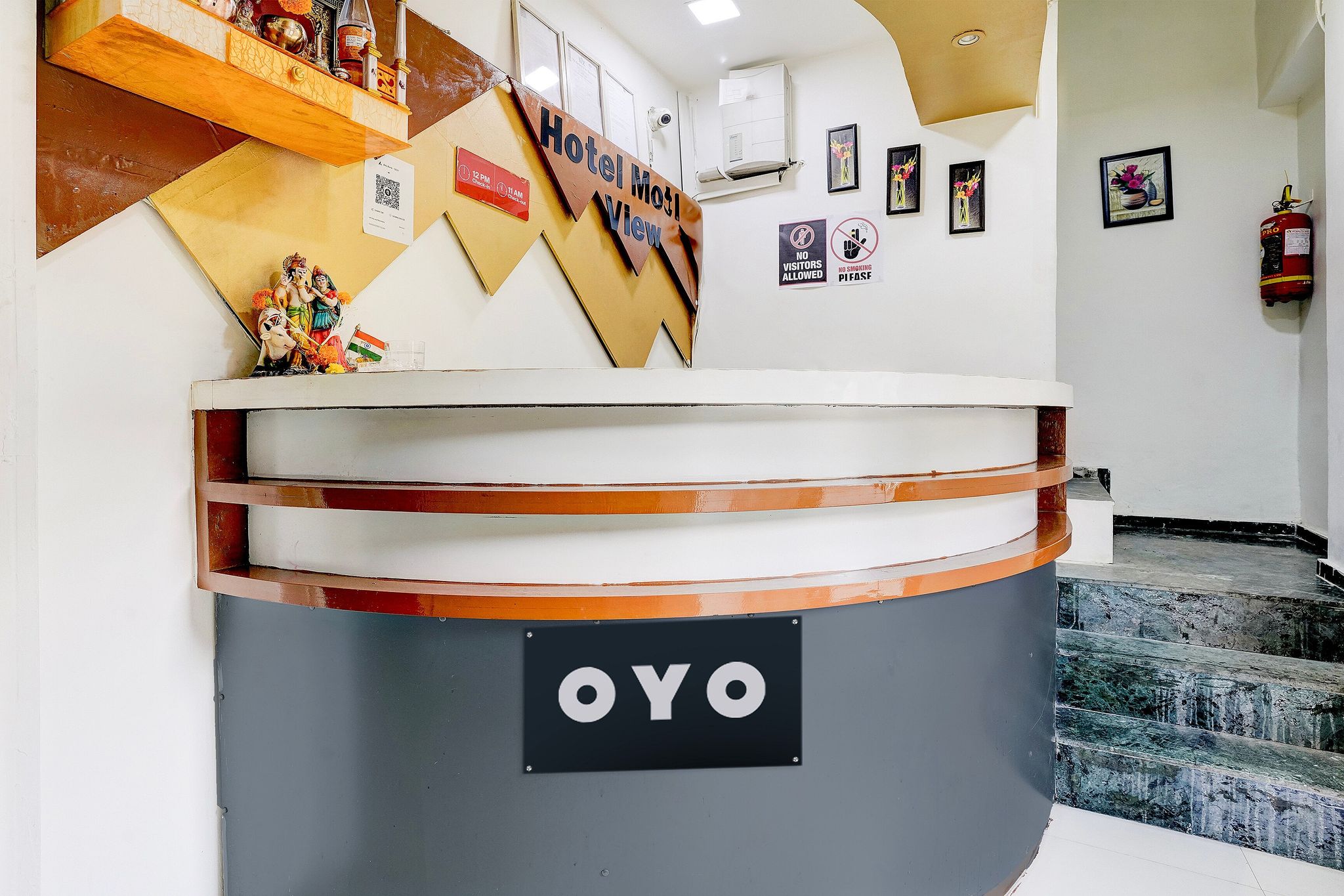 OYO 77012 Hotel Moss View - MOCA
