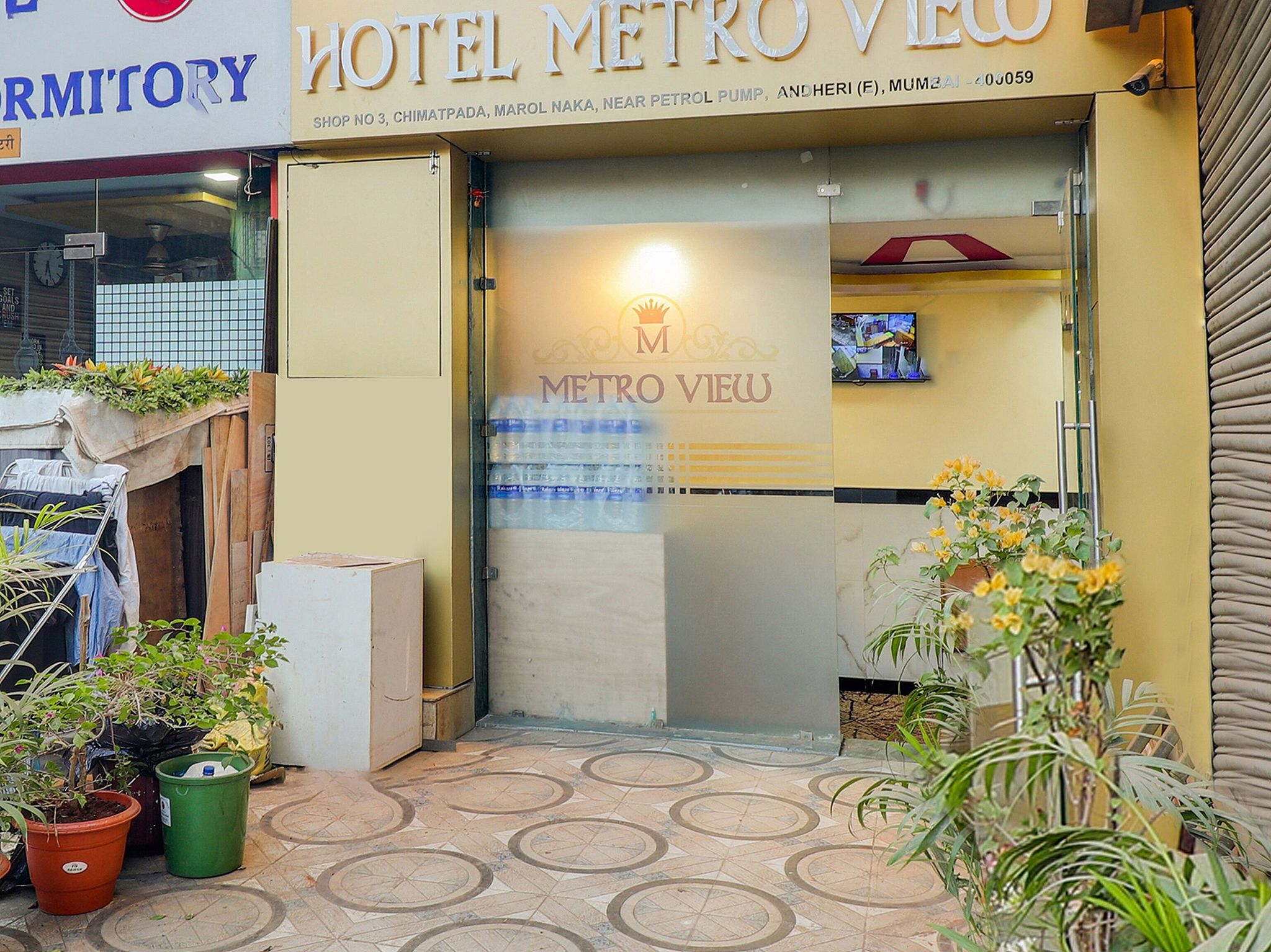 Hotel O Metro View Inn