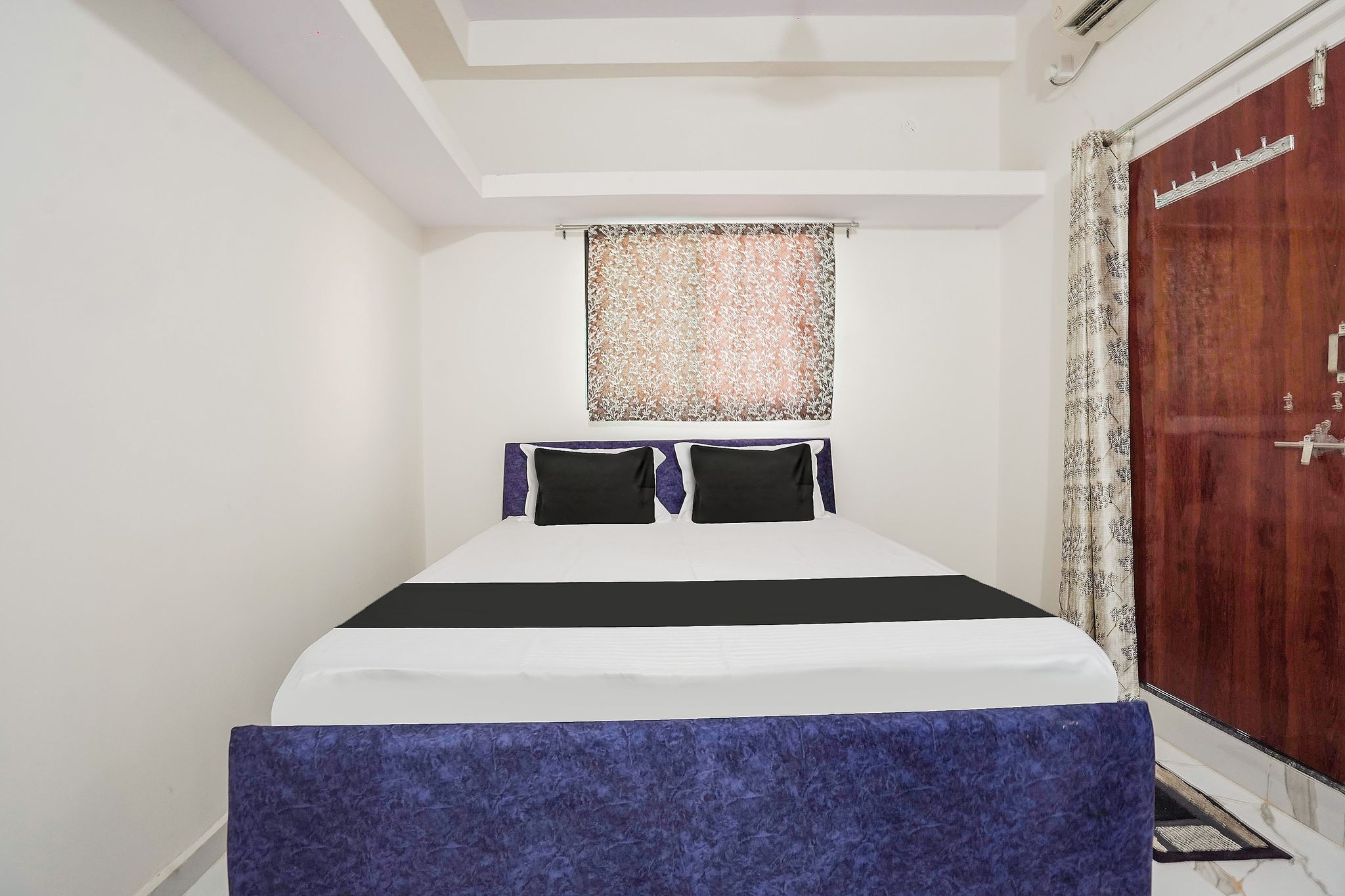 Hotel O CROWN Classic 11