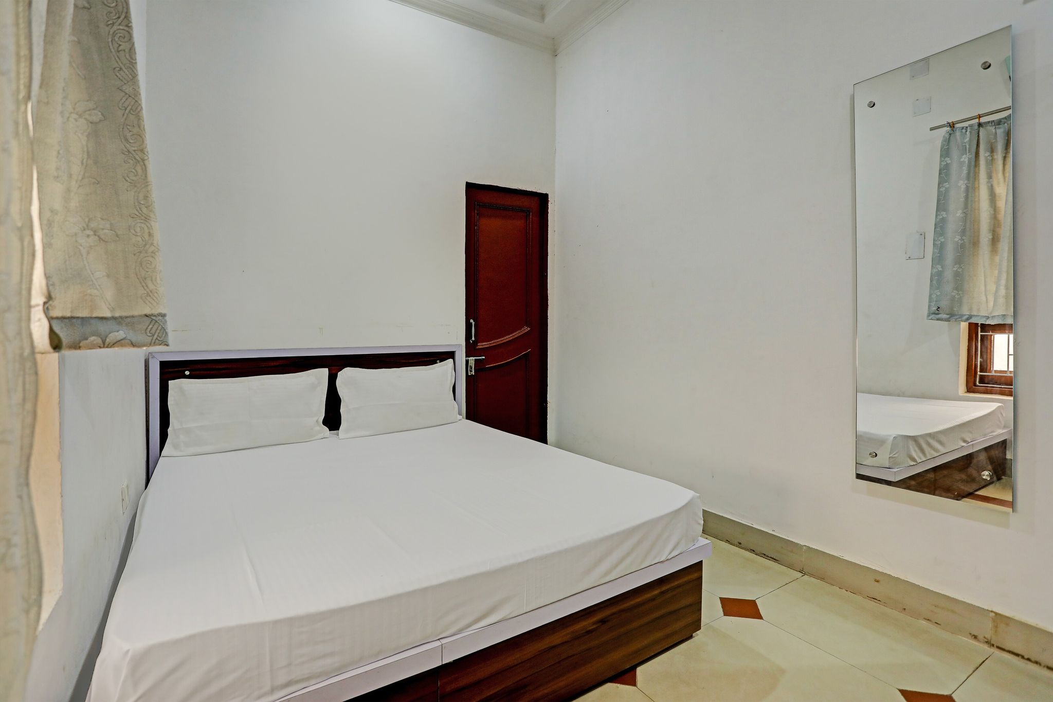Hotel O New dream
