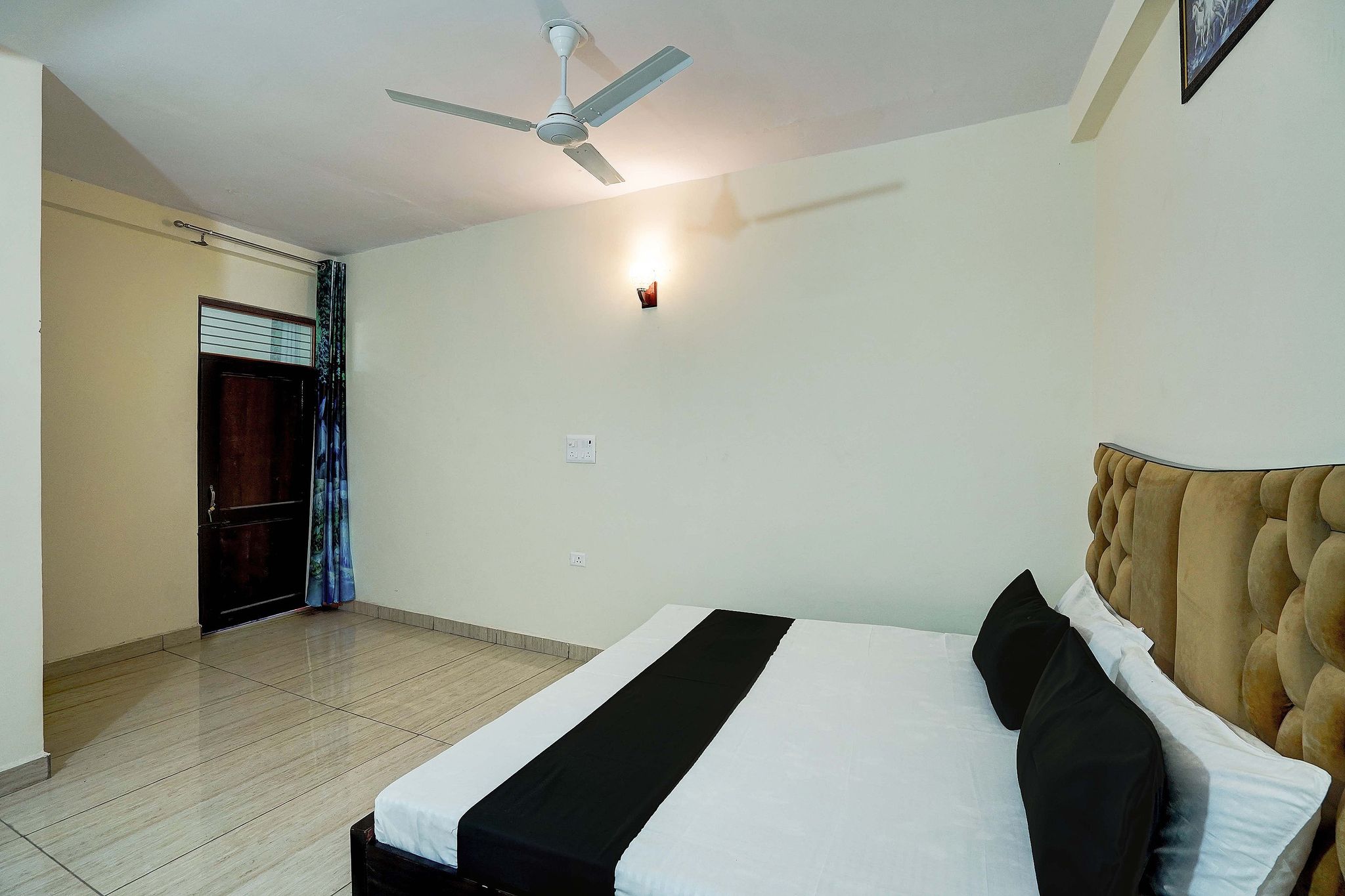 Hotel O Vedant Classic 14