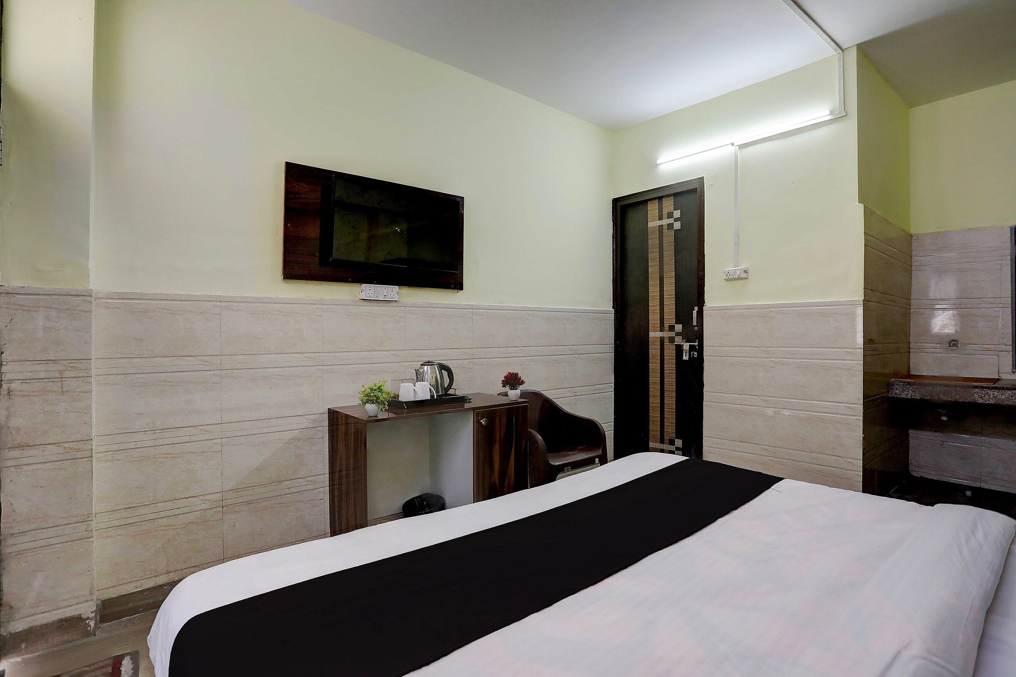 Hotel O vista 18 inn Classic 7