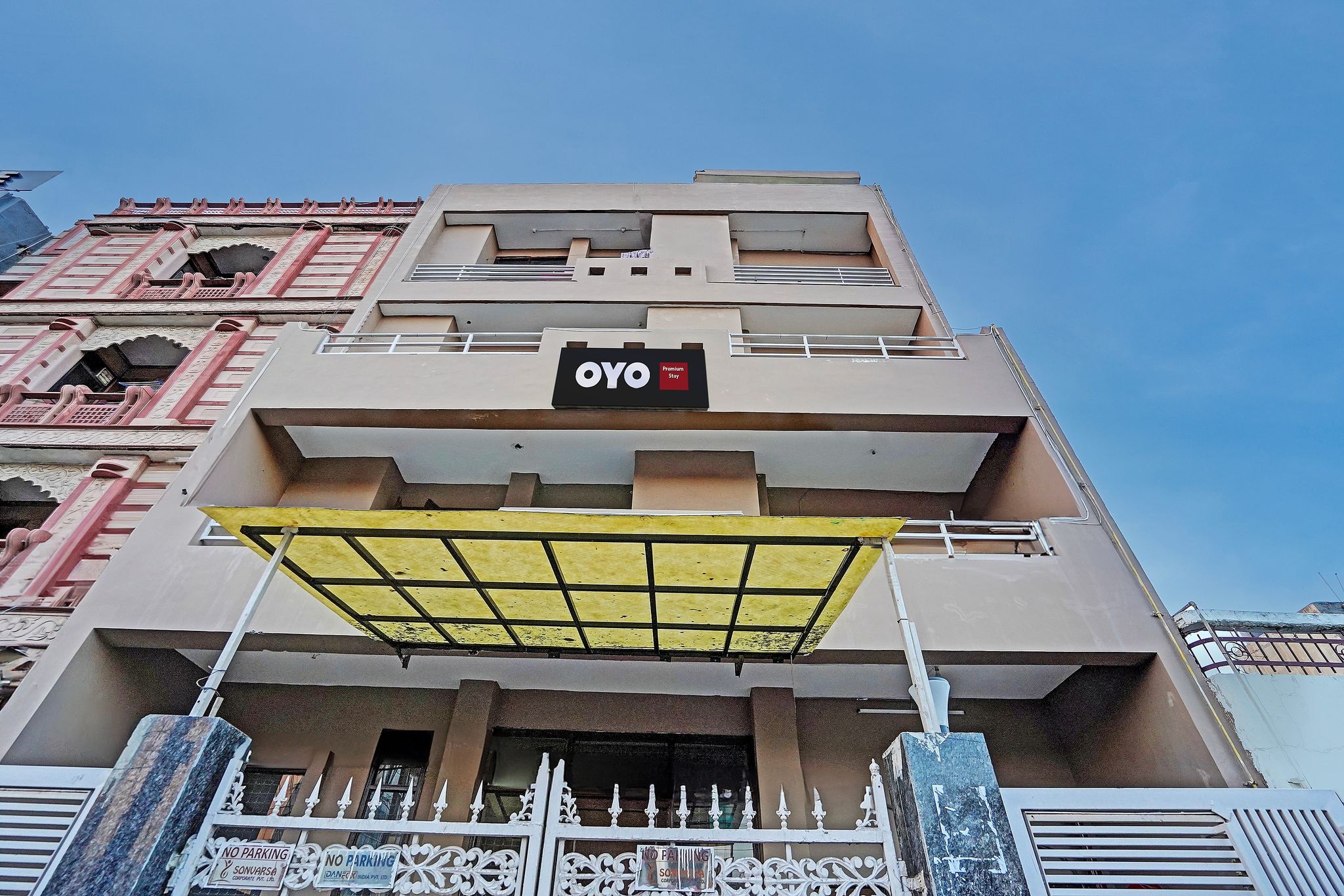 Hotel O HOTEL CROWN 15