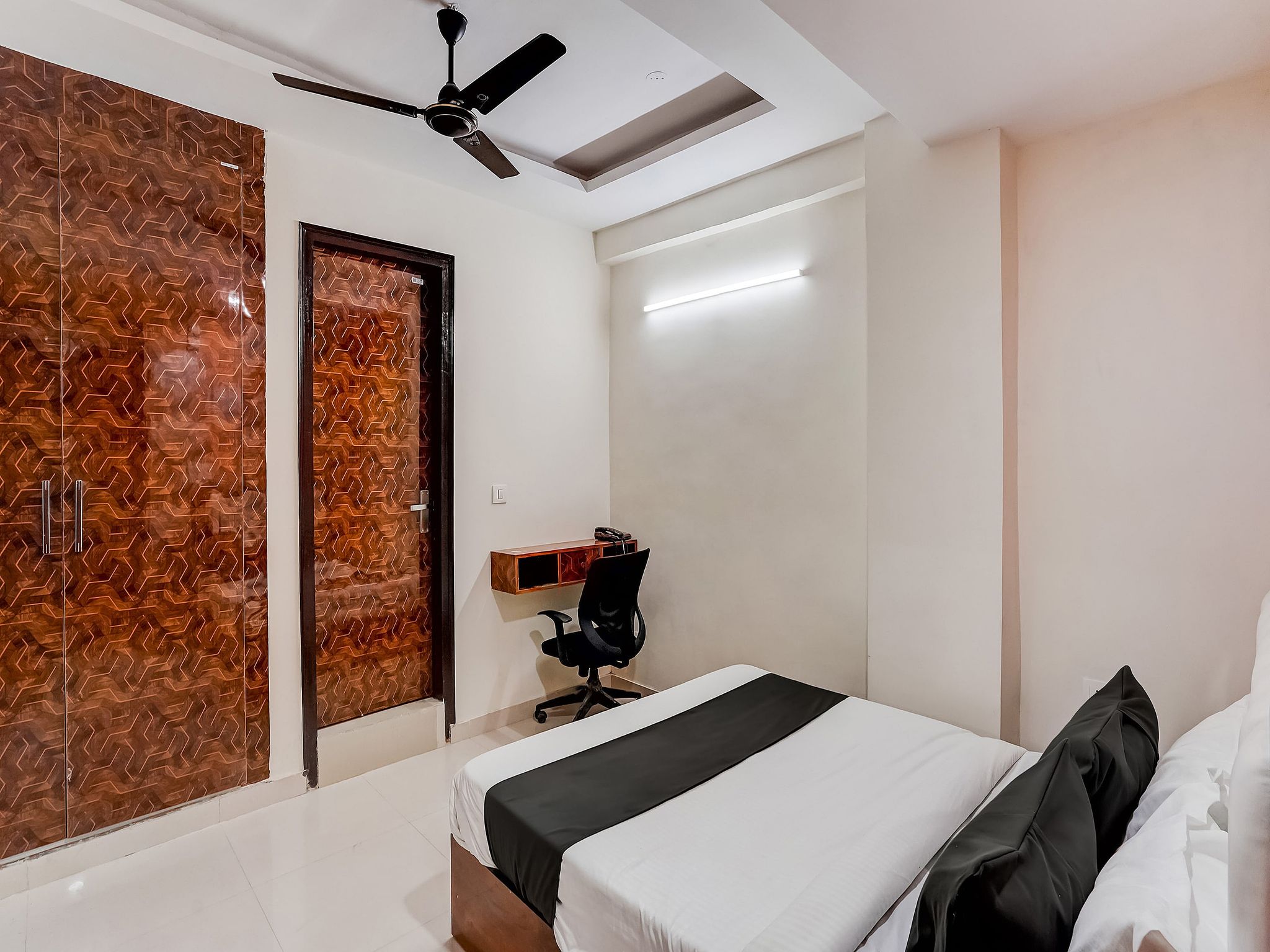 Hotel O The Moon Classic 8