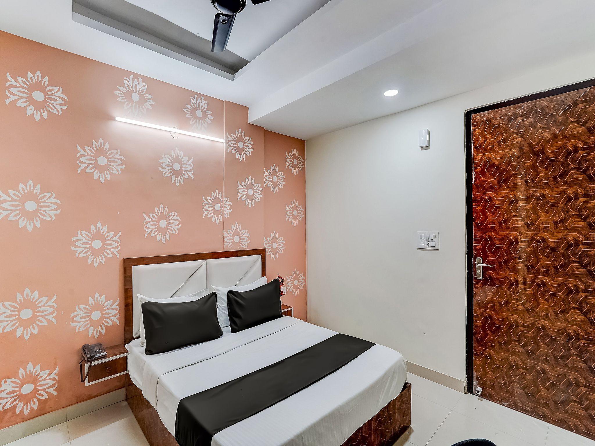 Hotel O The Moon Classic 10