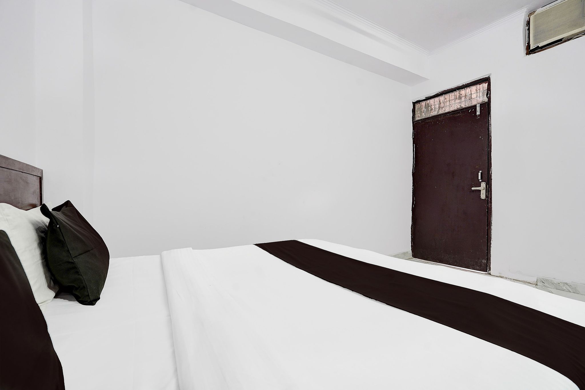 Hotel O Wamson Classic 10