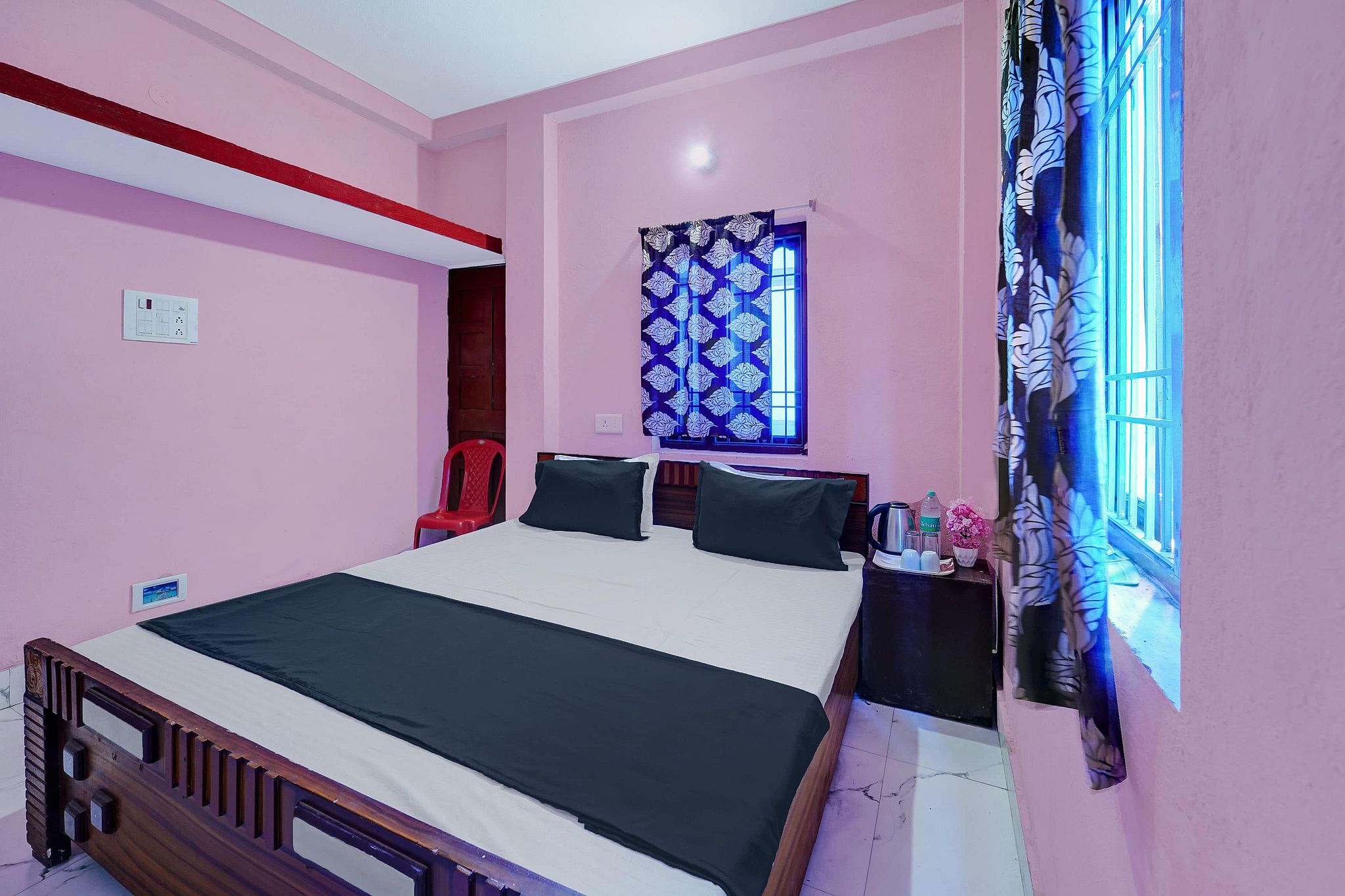 Hotel O S Hotel & Restaurant Classic 3