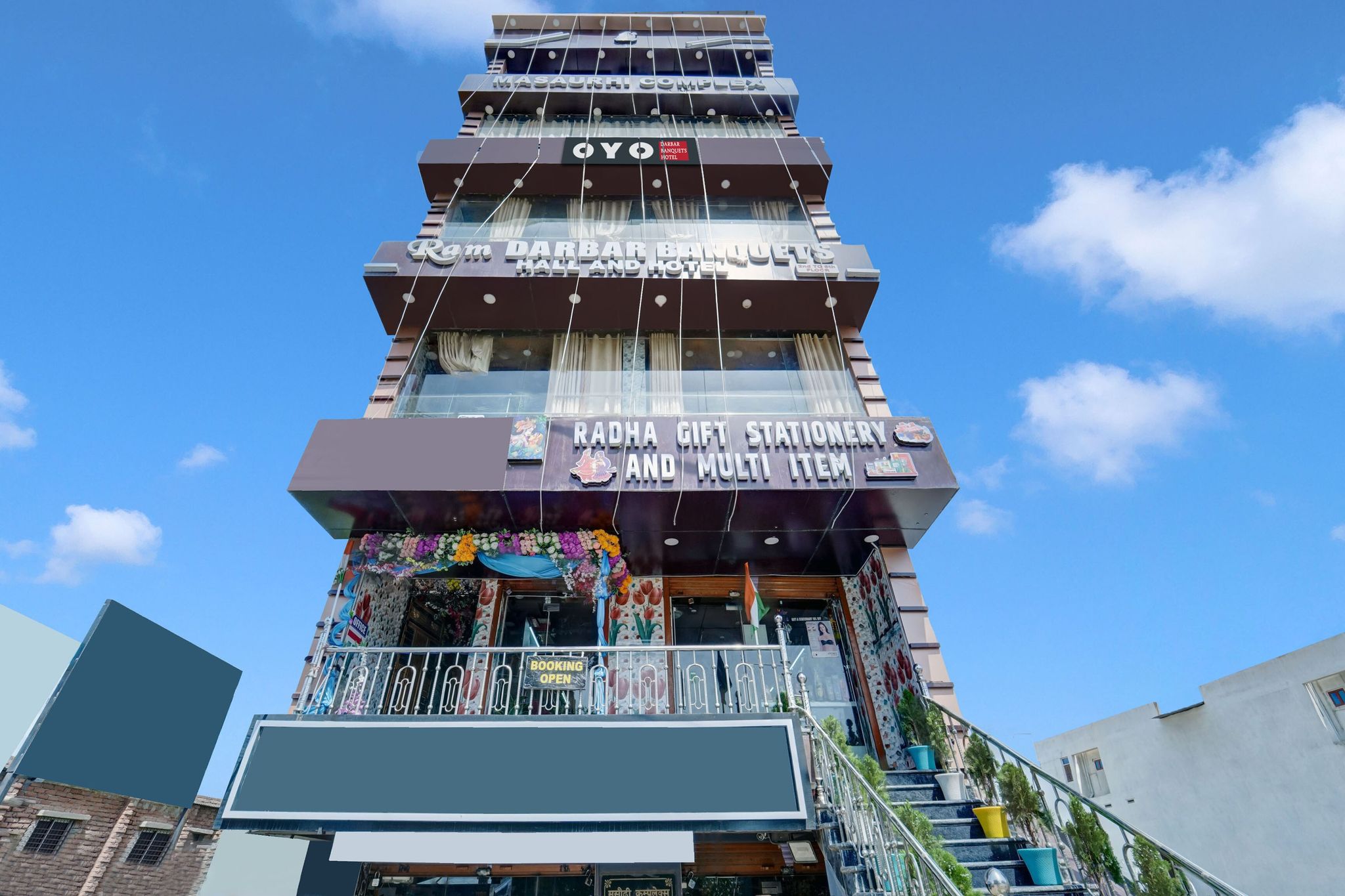 Hotel O Ram Darbar Banquet & Hotel