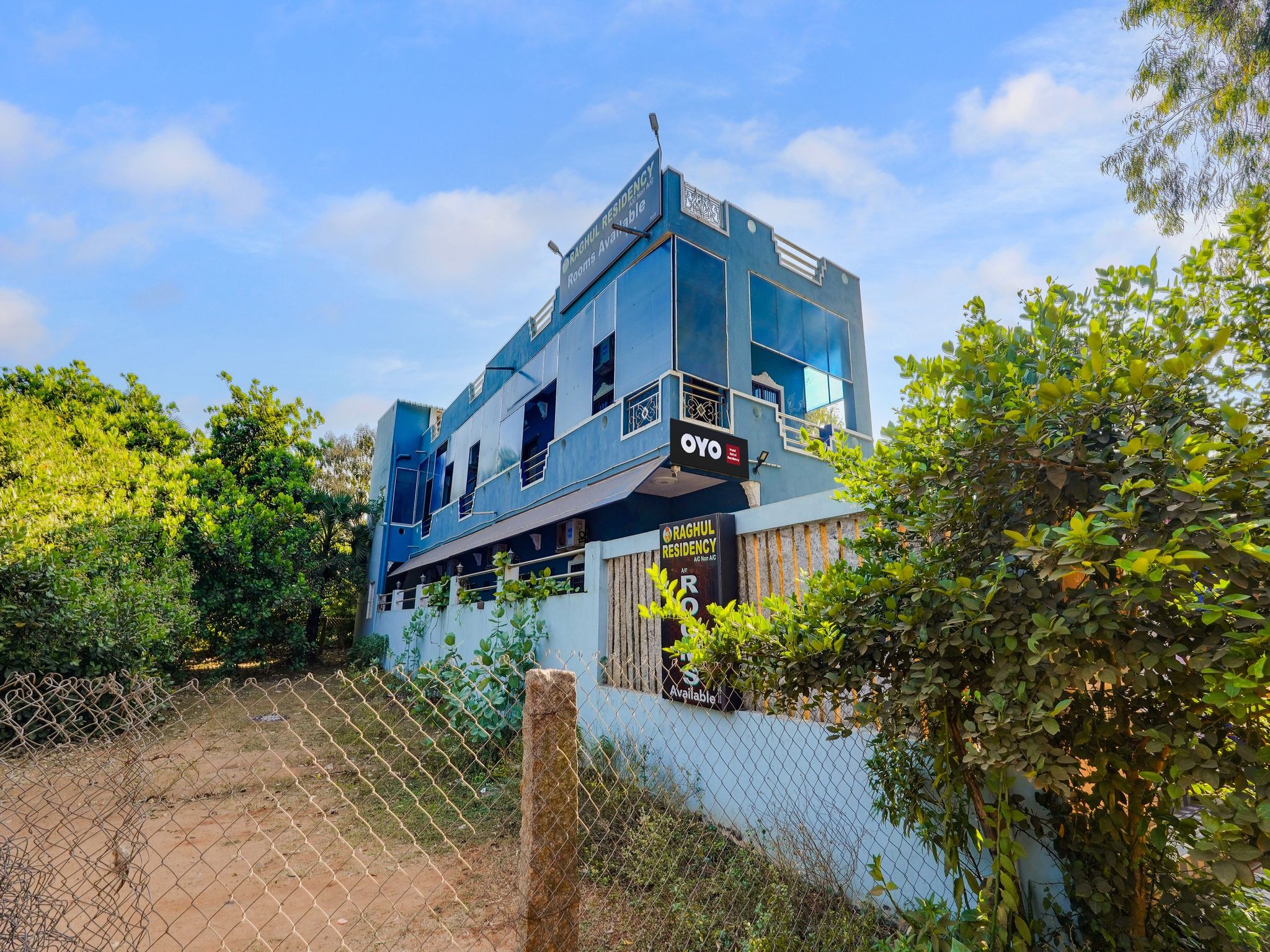 Hotel O Raghul Residency