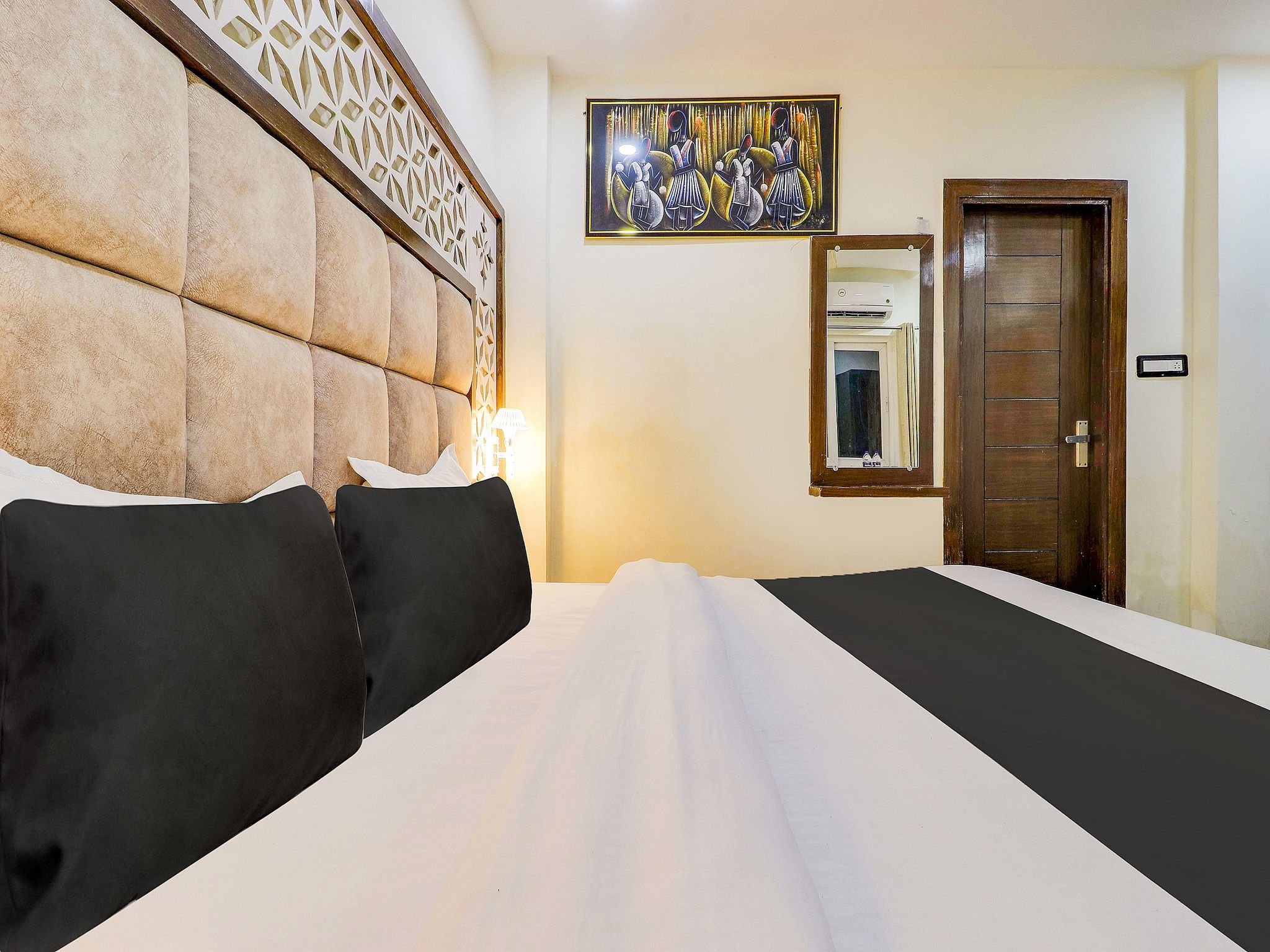 Hotel O Club99 Hotel & Rooftop-Cafe Classic 8