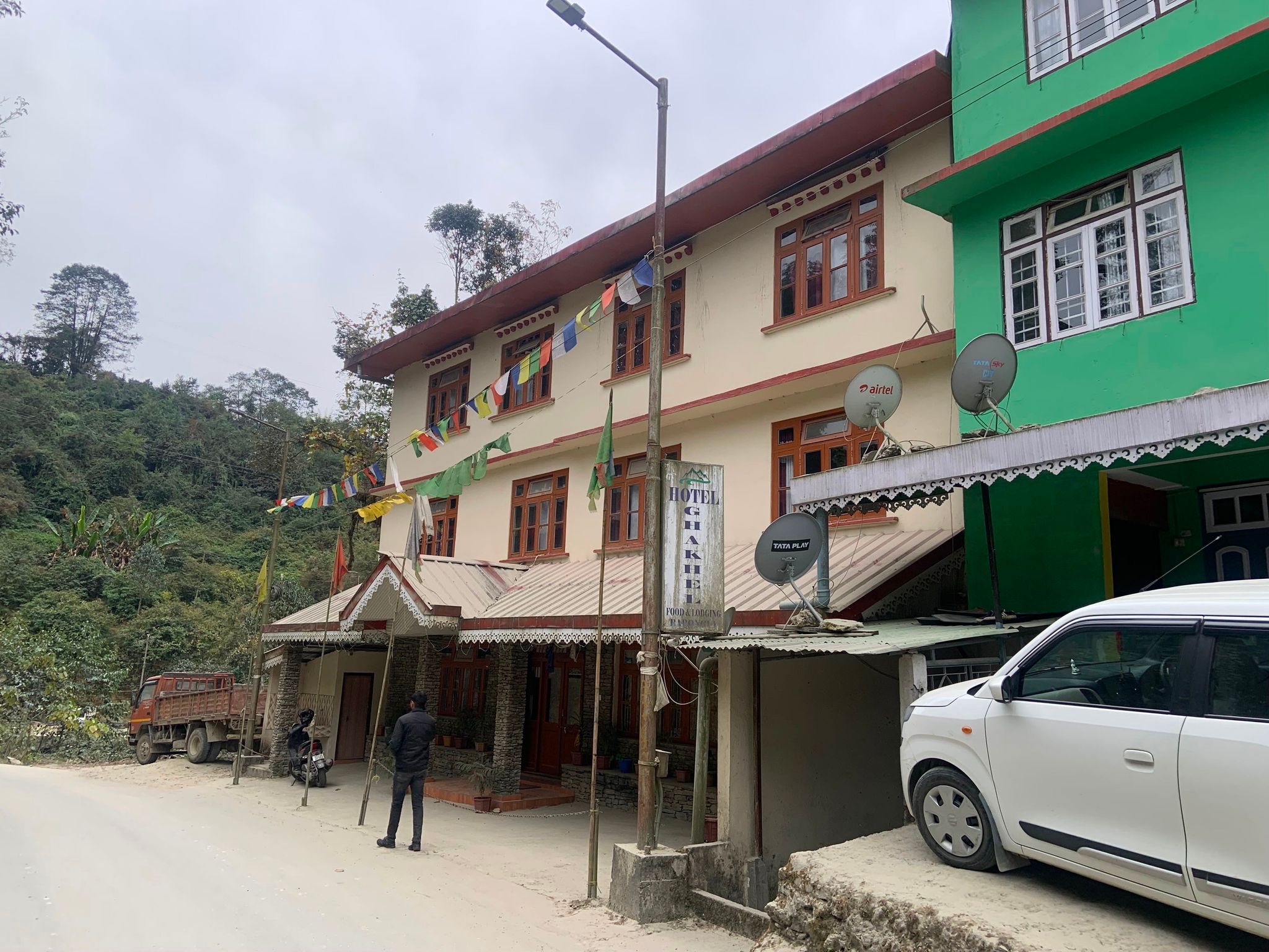 OYO Flagship Hotel Ghakhel