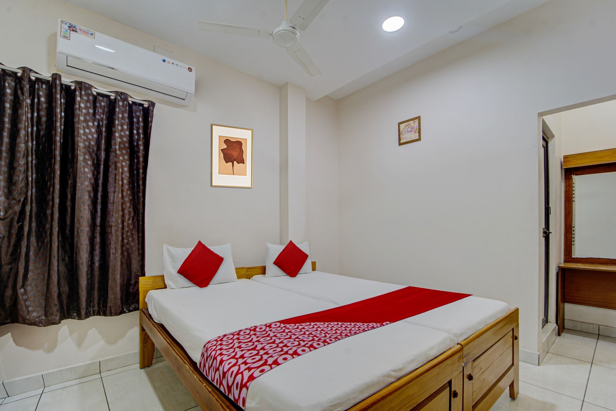 Hotel O by OYO MALA RESIDENCY Classic 15