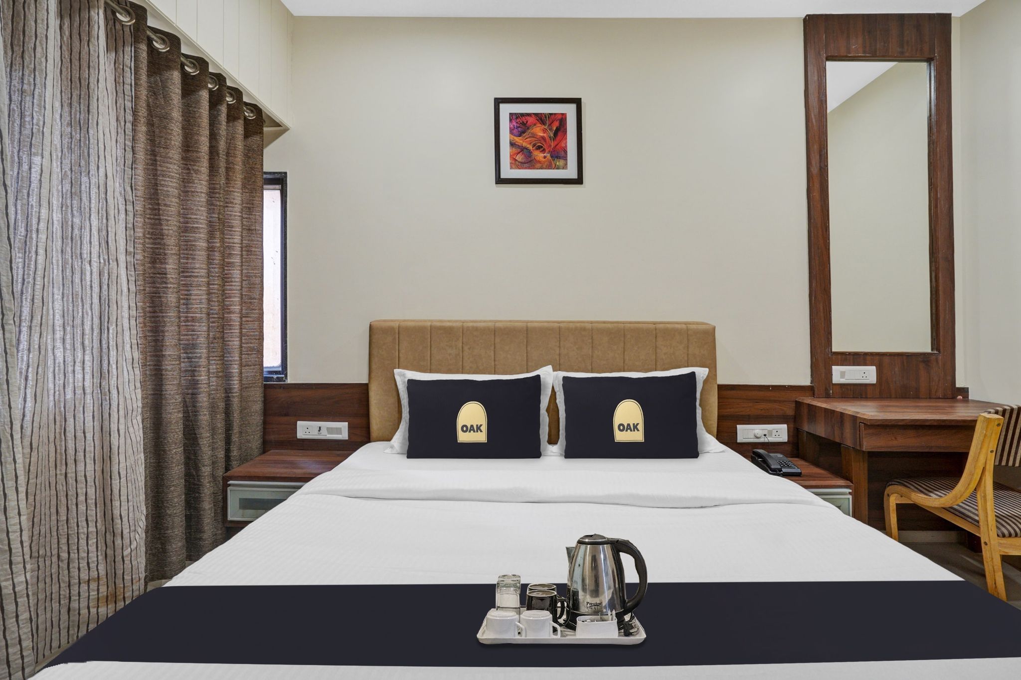 Super Townhouse Oak Hotel Raajpath Classic 7