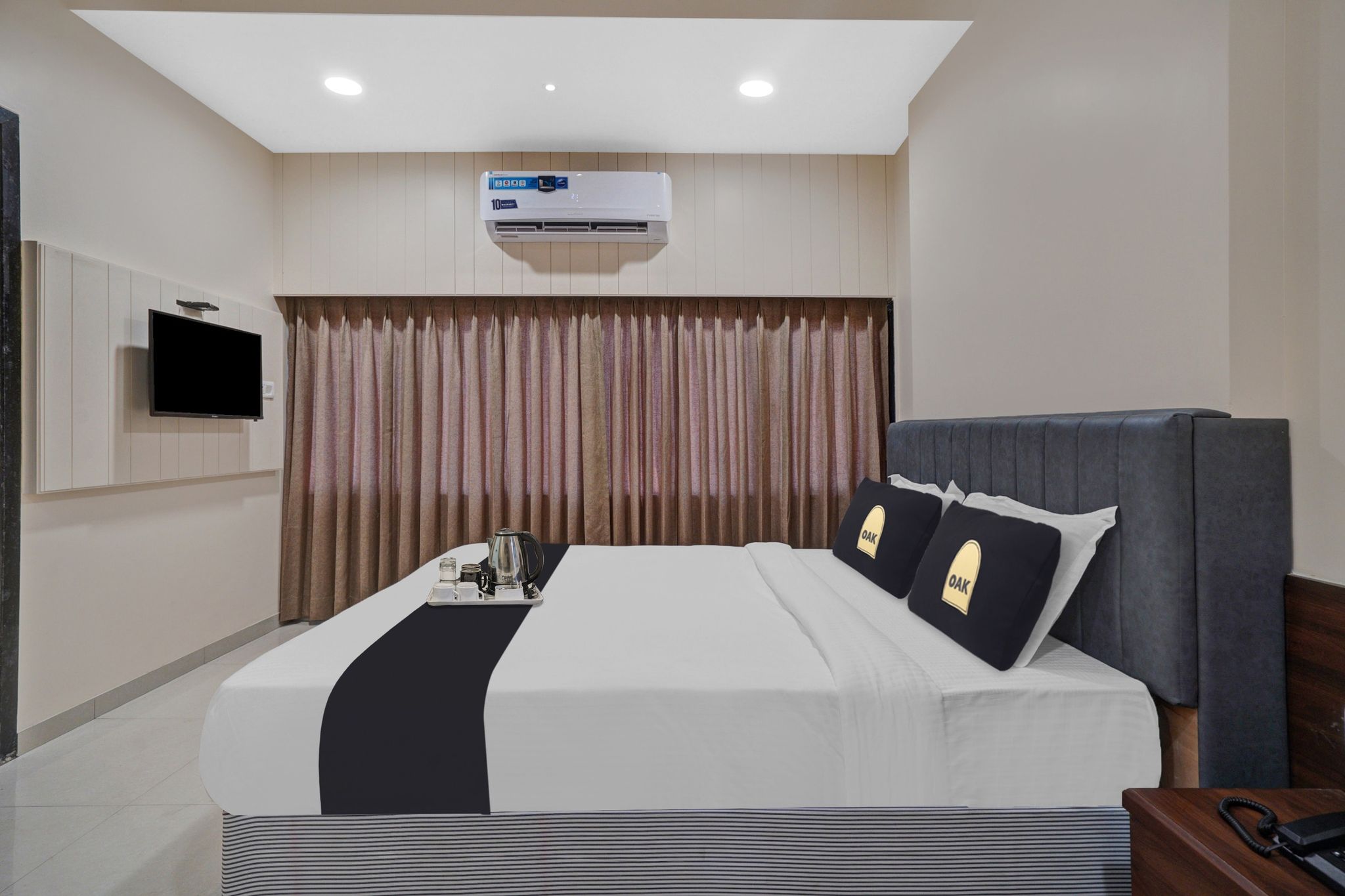 Super Townhouse Oak Hotel Raajpath Classic 2