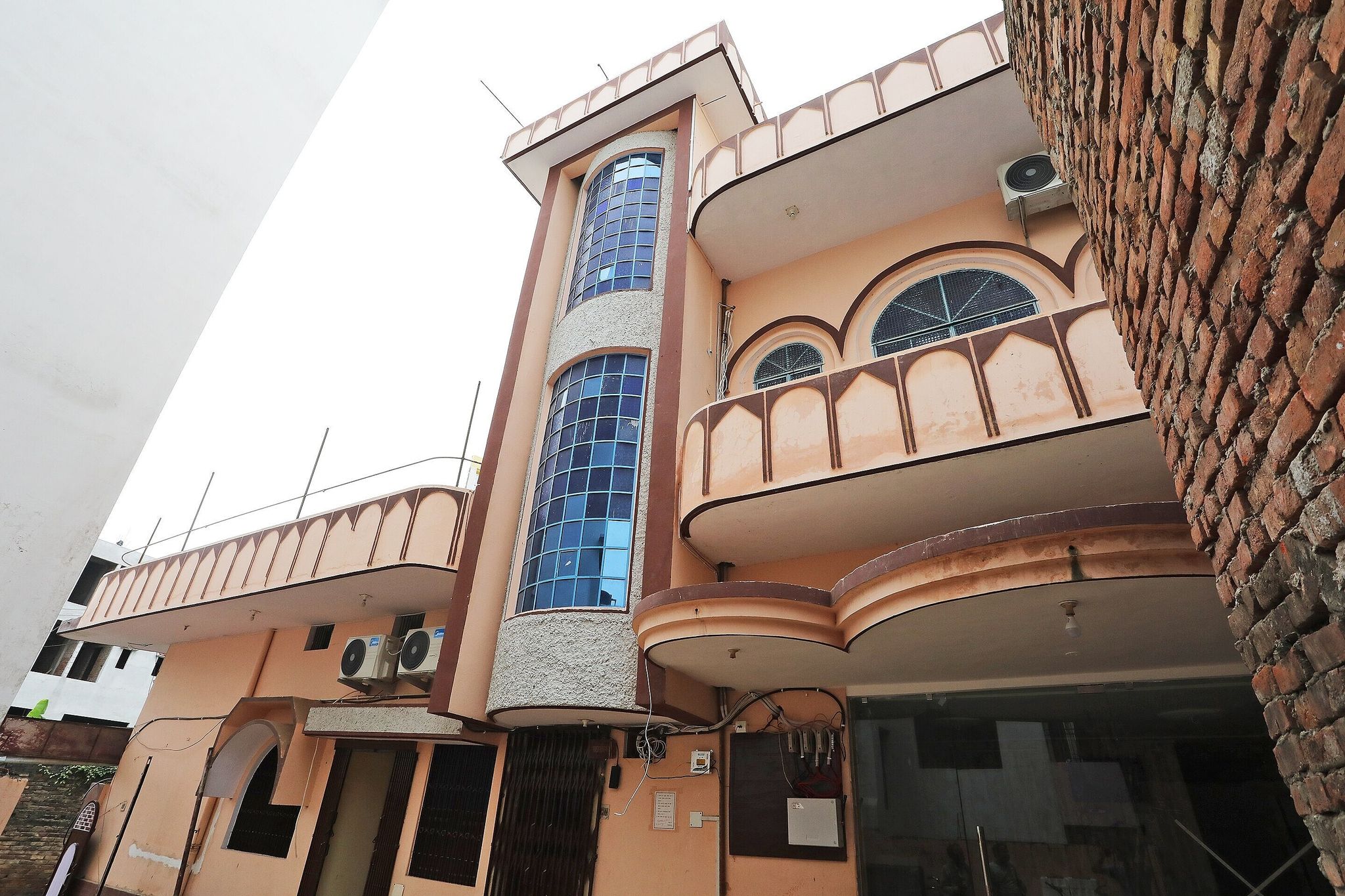 Collection O Sandhya Guest House