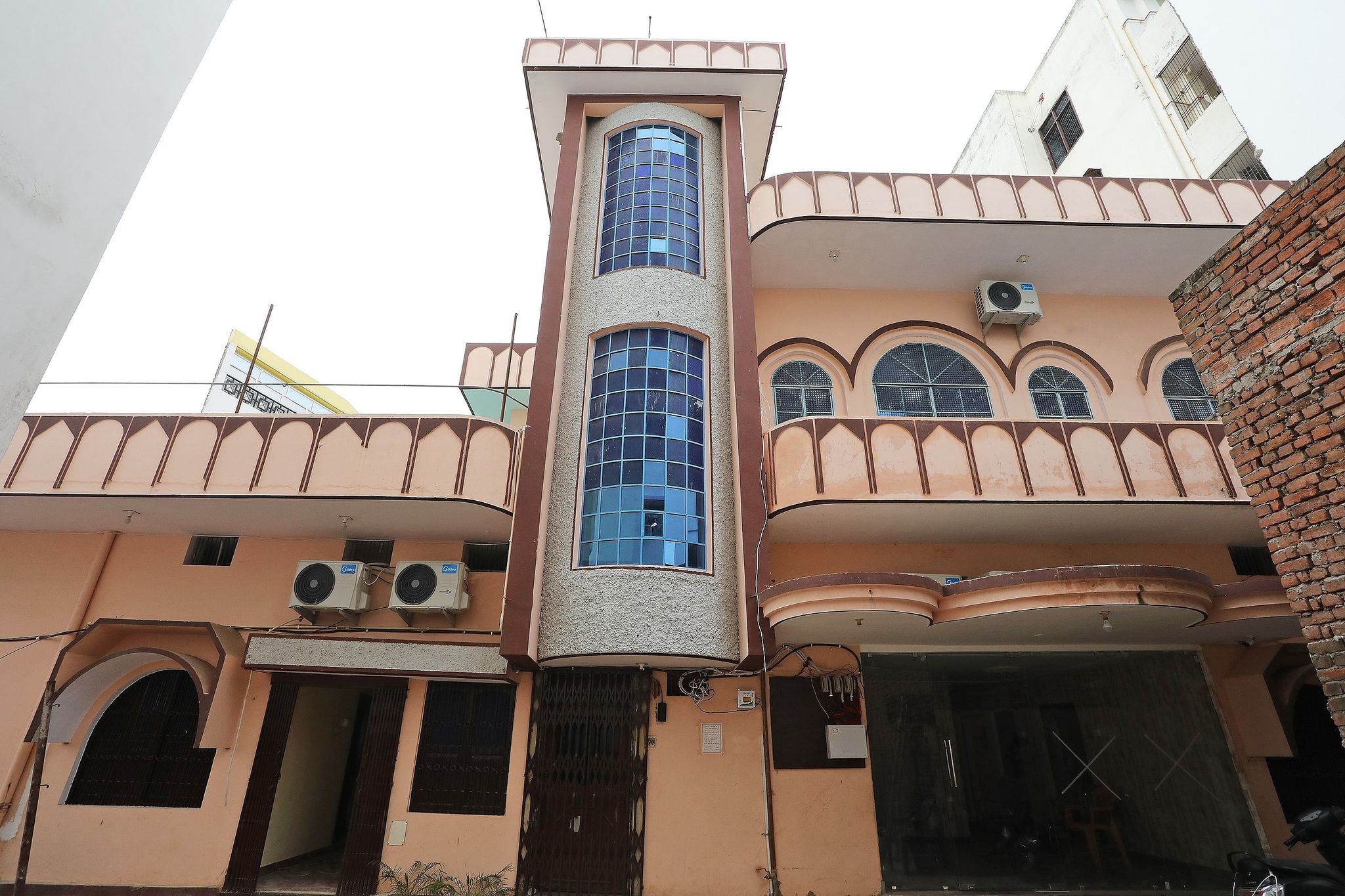 Collection O Sandhya Guest House