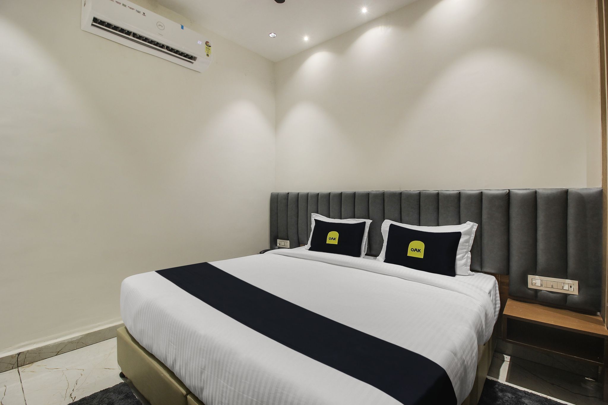 Hotel Silver Cloud Classic 2