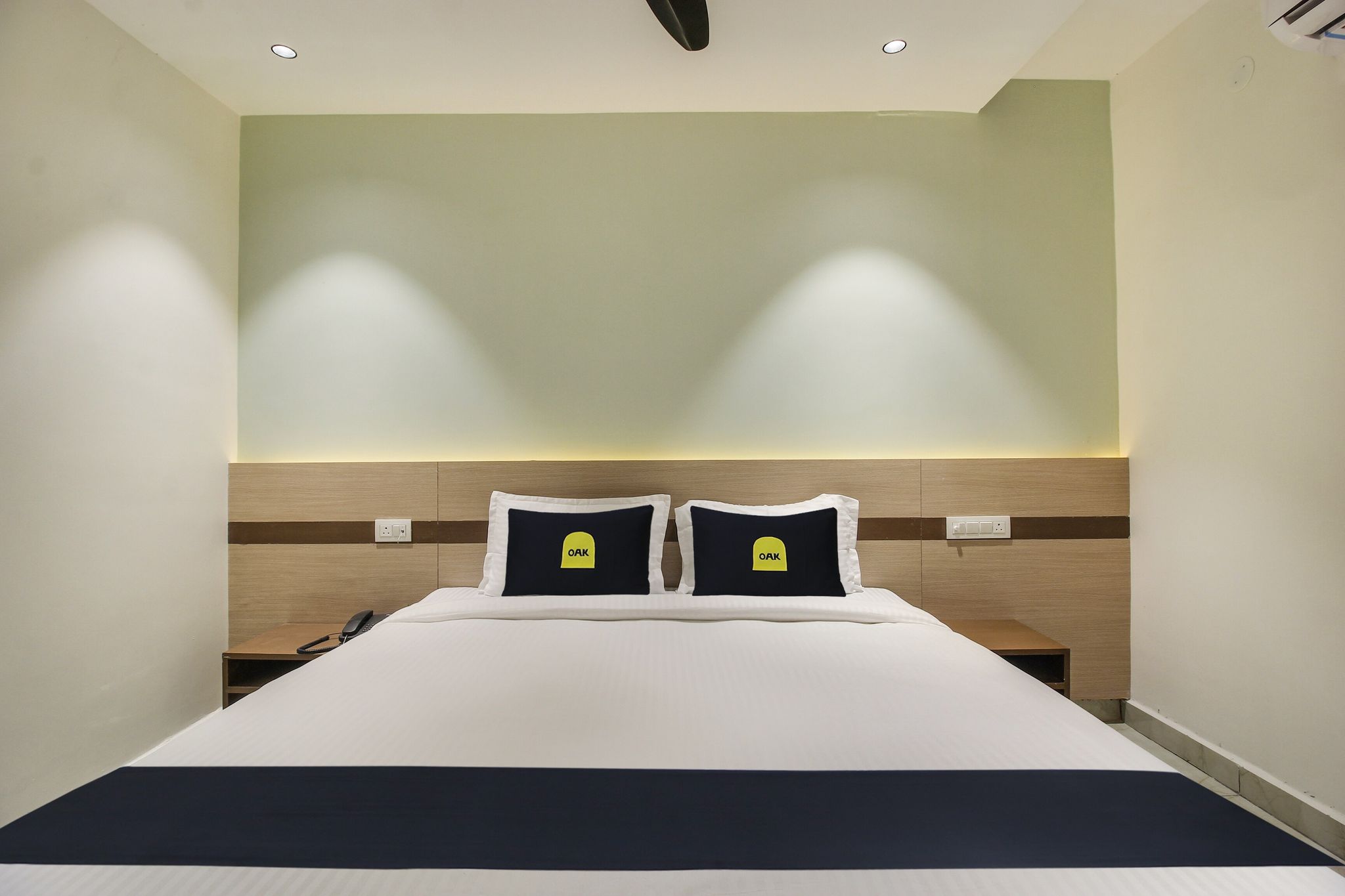 Hotel Silver Cloud Classic 11