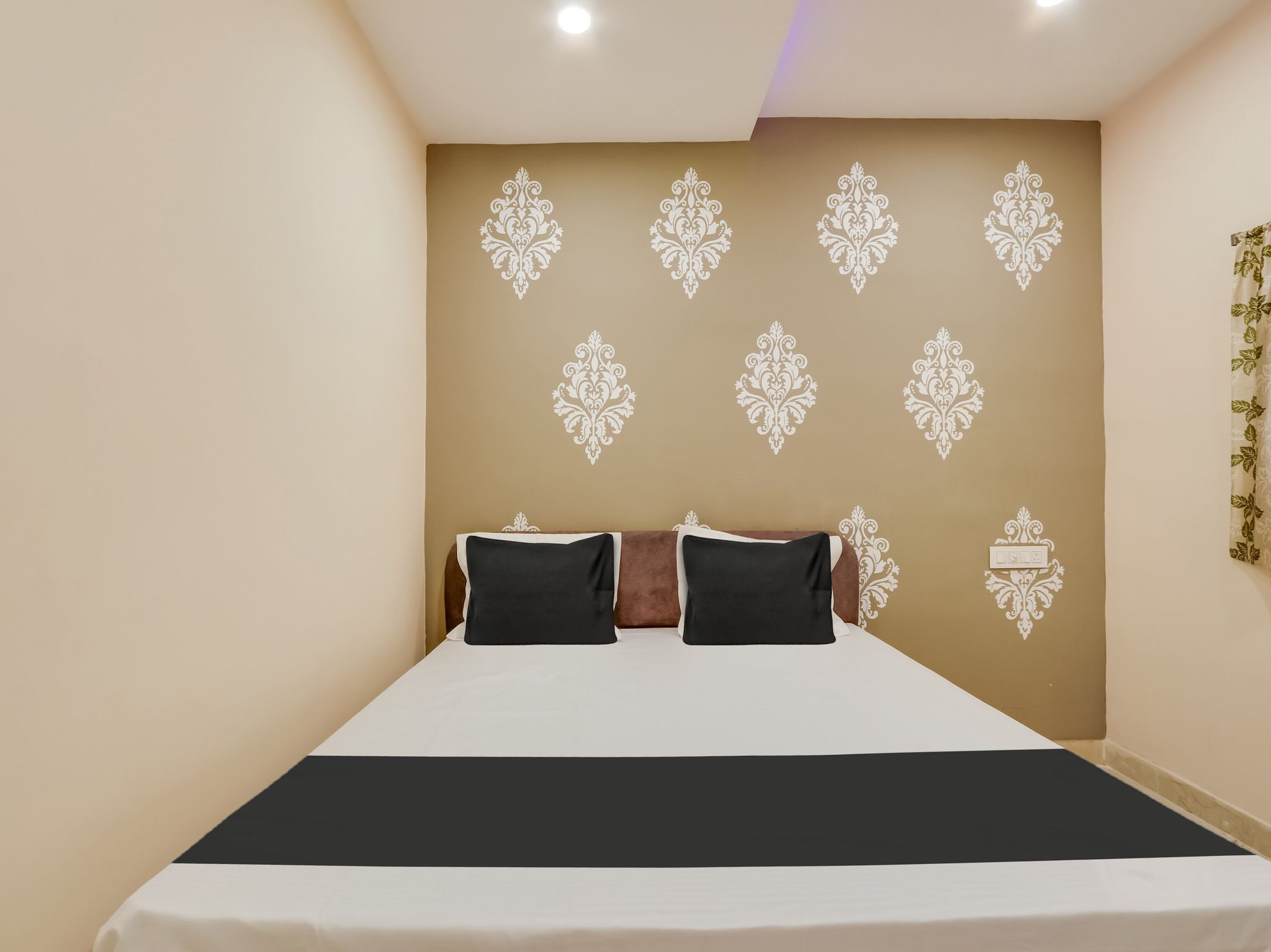 Hotel O by OYO BSS INNS Classic 13