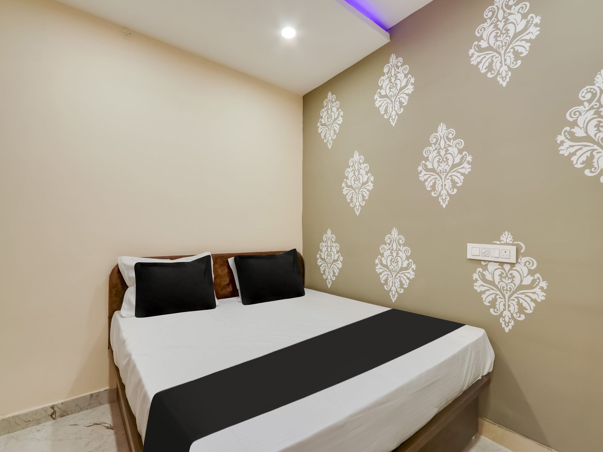 Hotel O by OYO BSS INNS Classic 11