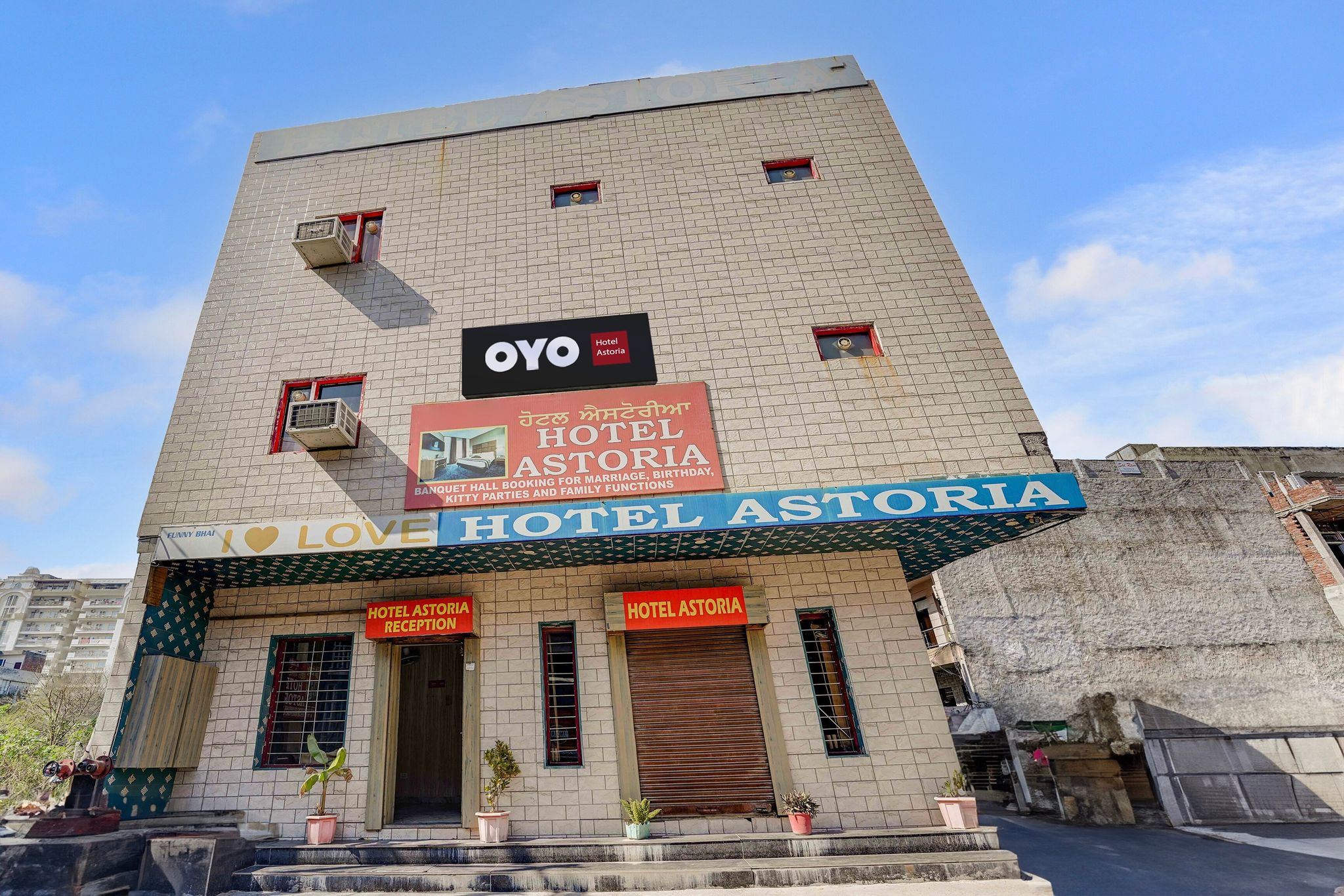 Hotel O Astoria